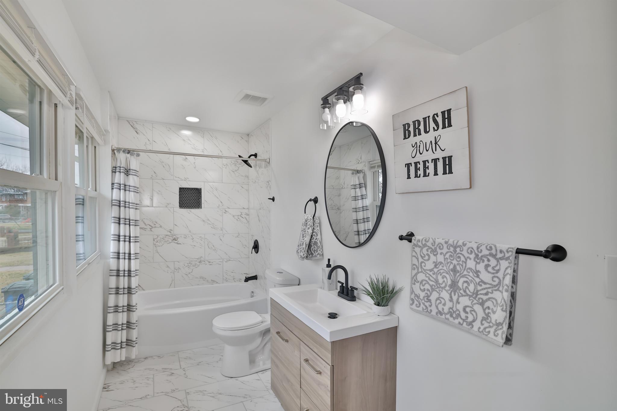 GLASSMANOR - Residential