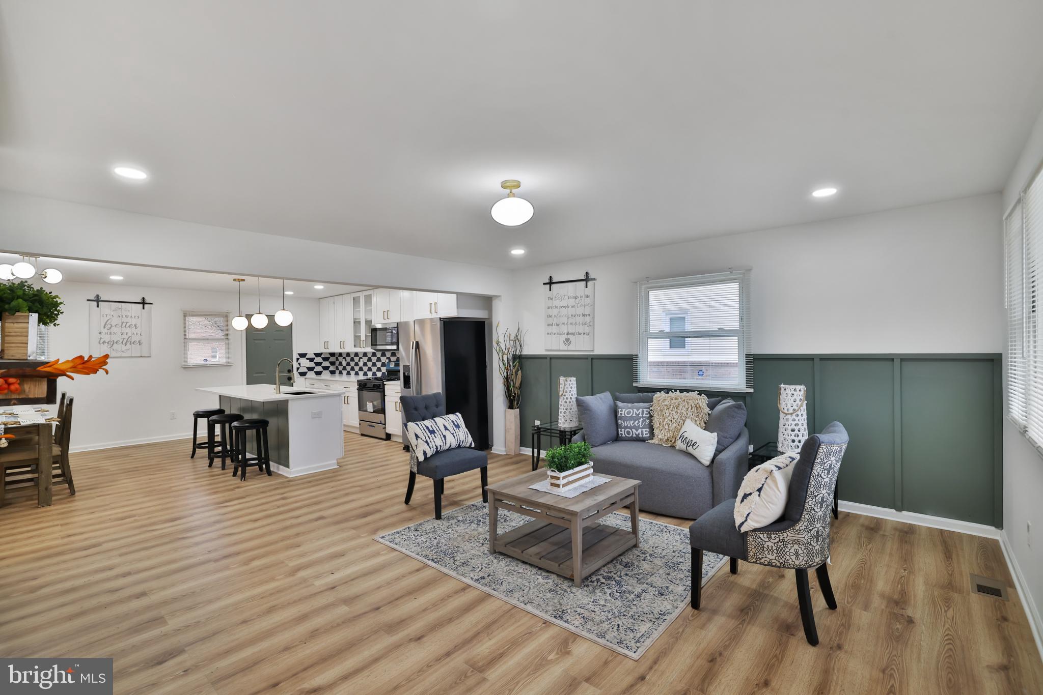 GLASSMANOR - Residential