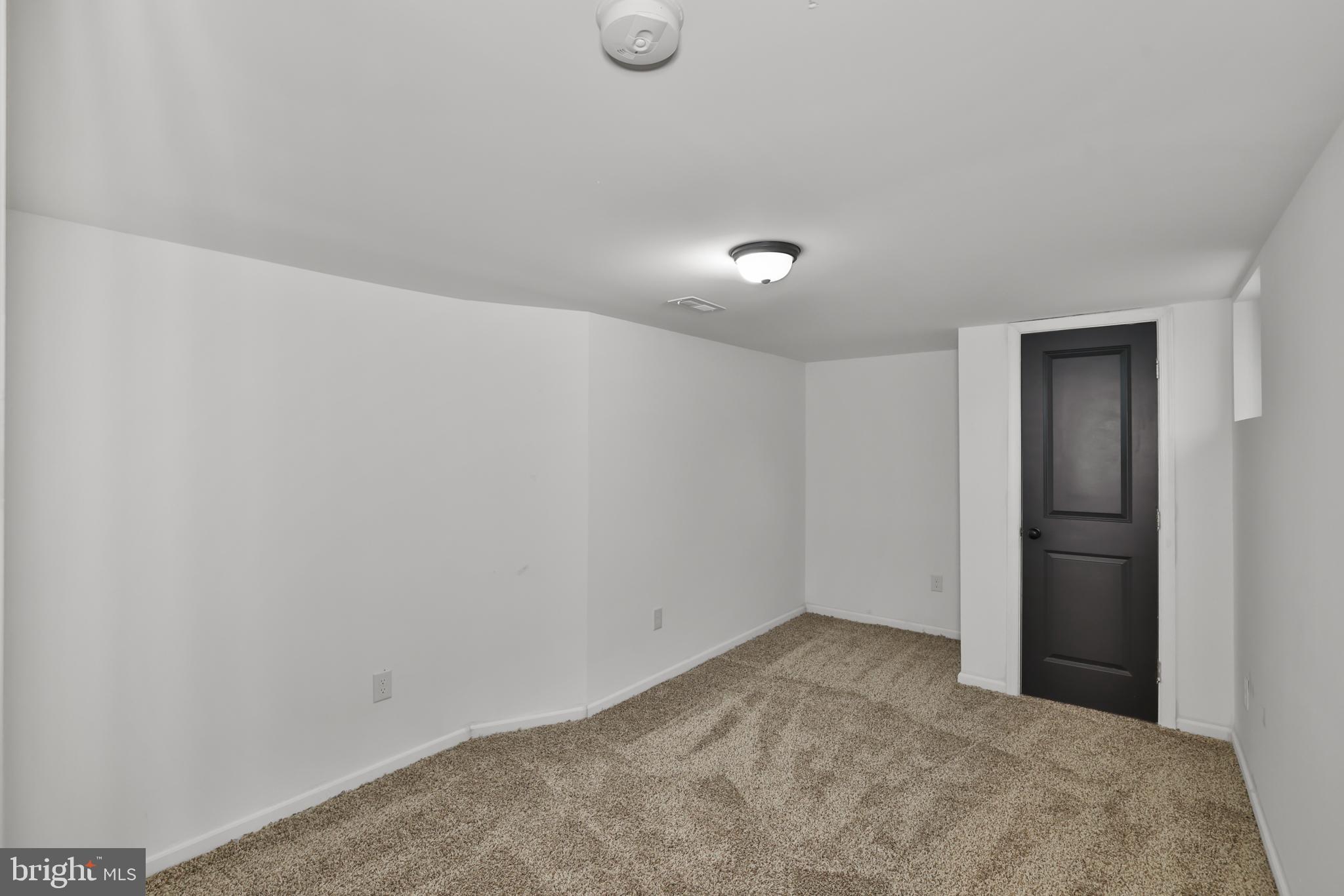 GLASSMANOR - Residential