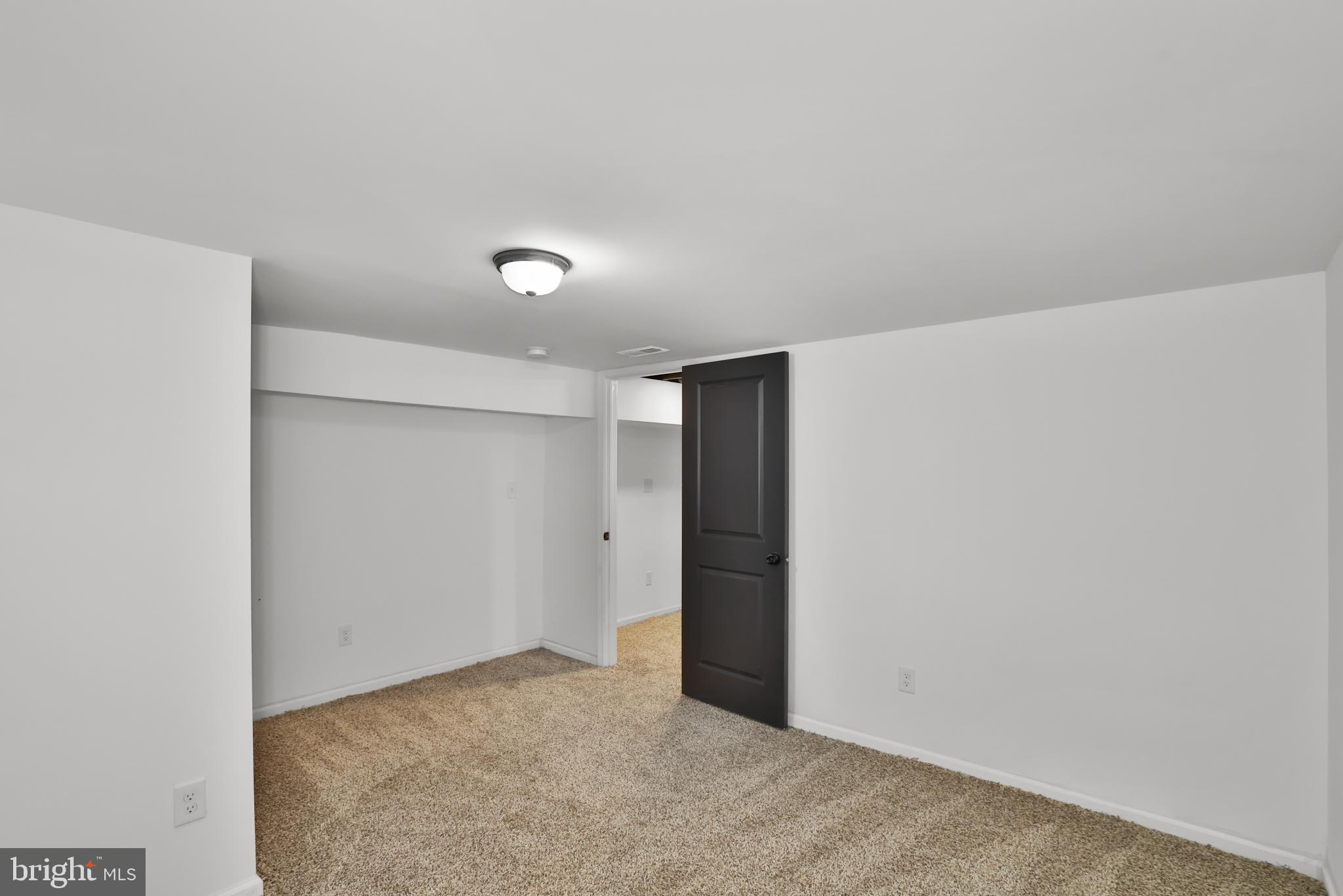 GLASSMANOR - Residential