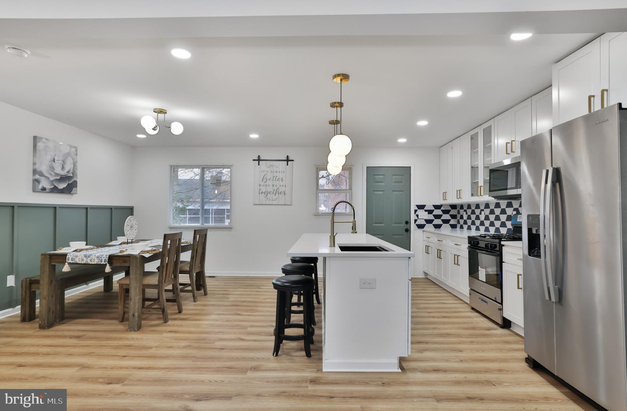 GLASSMANOR - Residential