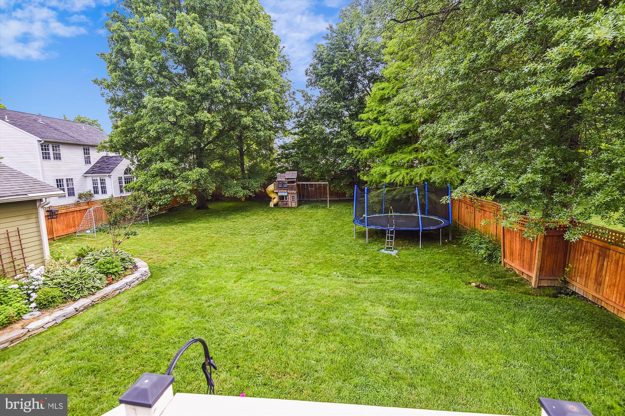 KINGCREST - Residential