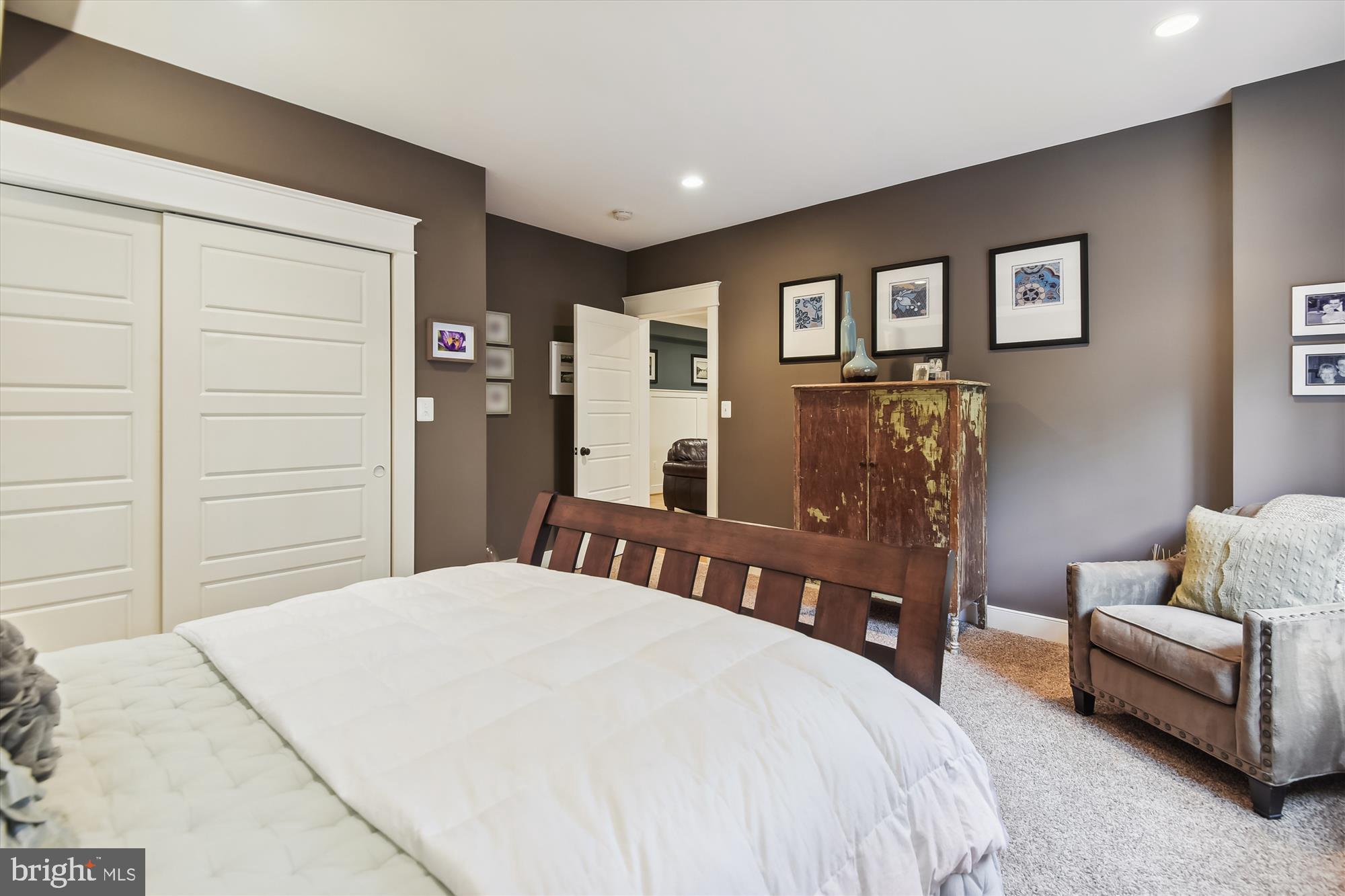 KINGCREST - Residential