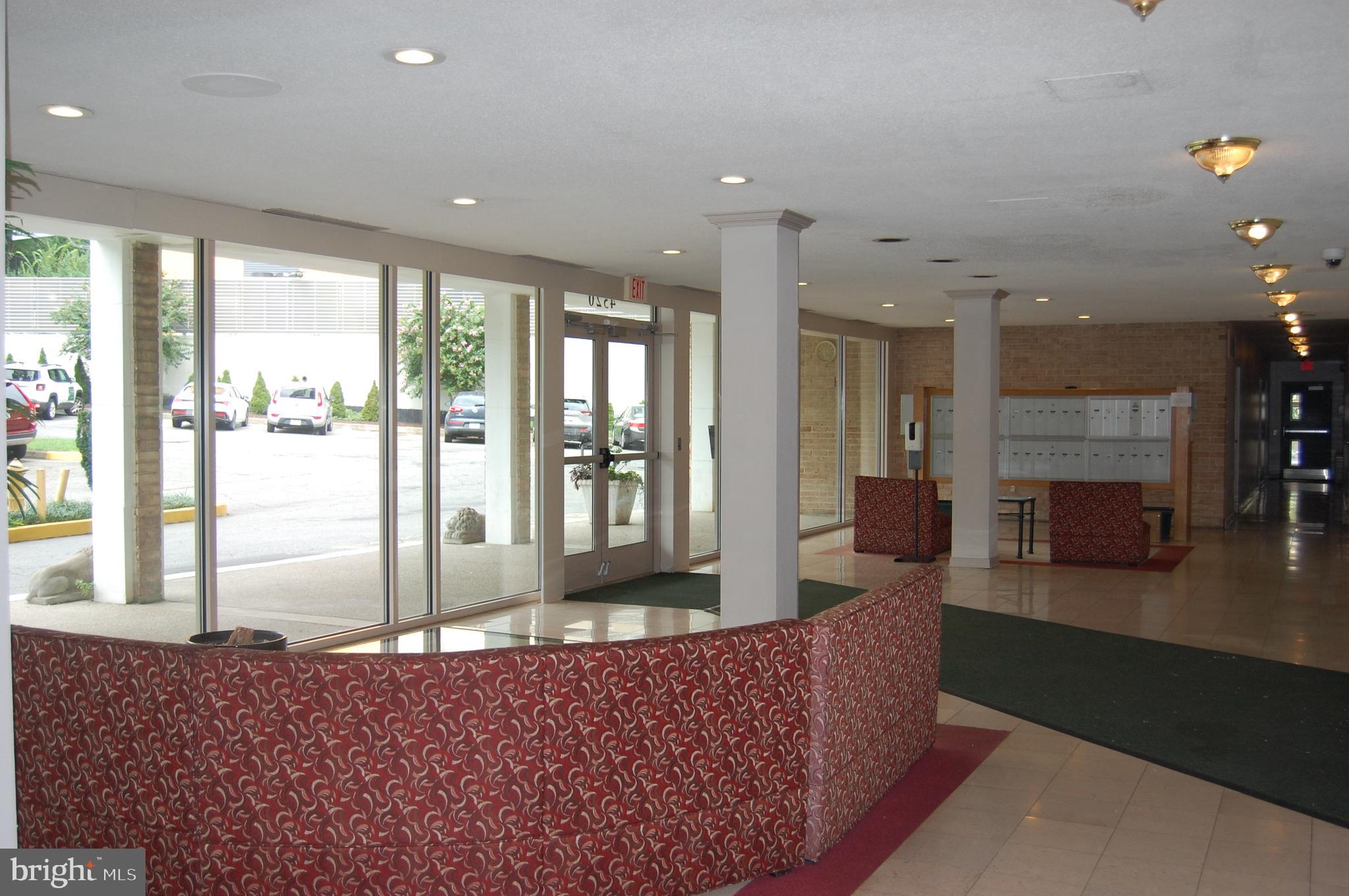 BOLLING BROOK TOWERS - Residential Lease