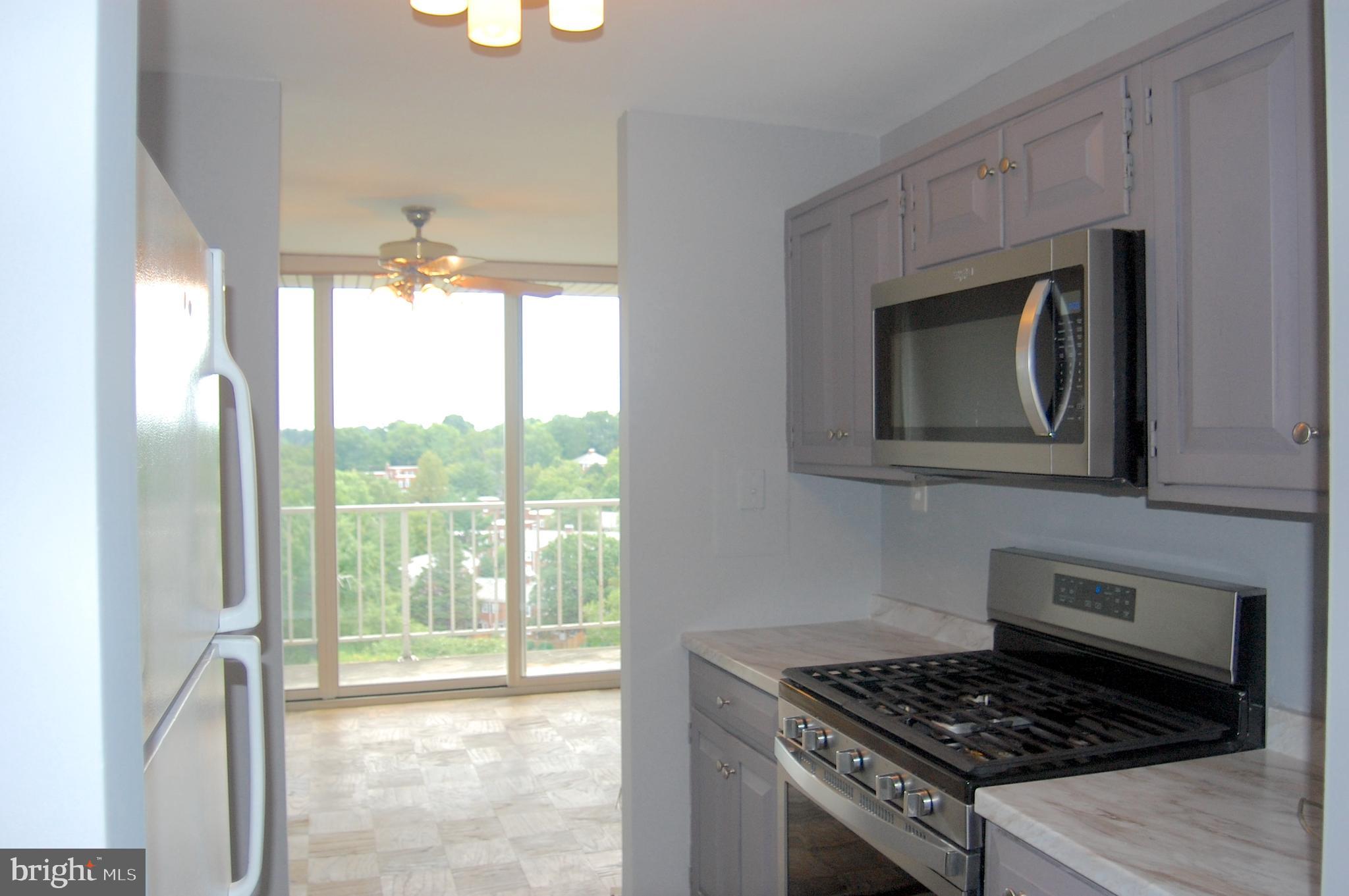 BOLLING BROOK TOWERS - Residential Lease