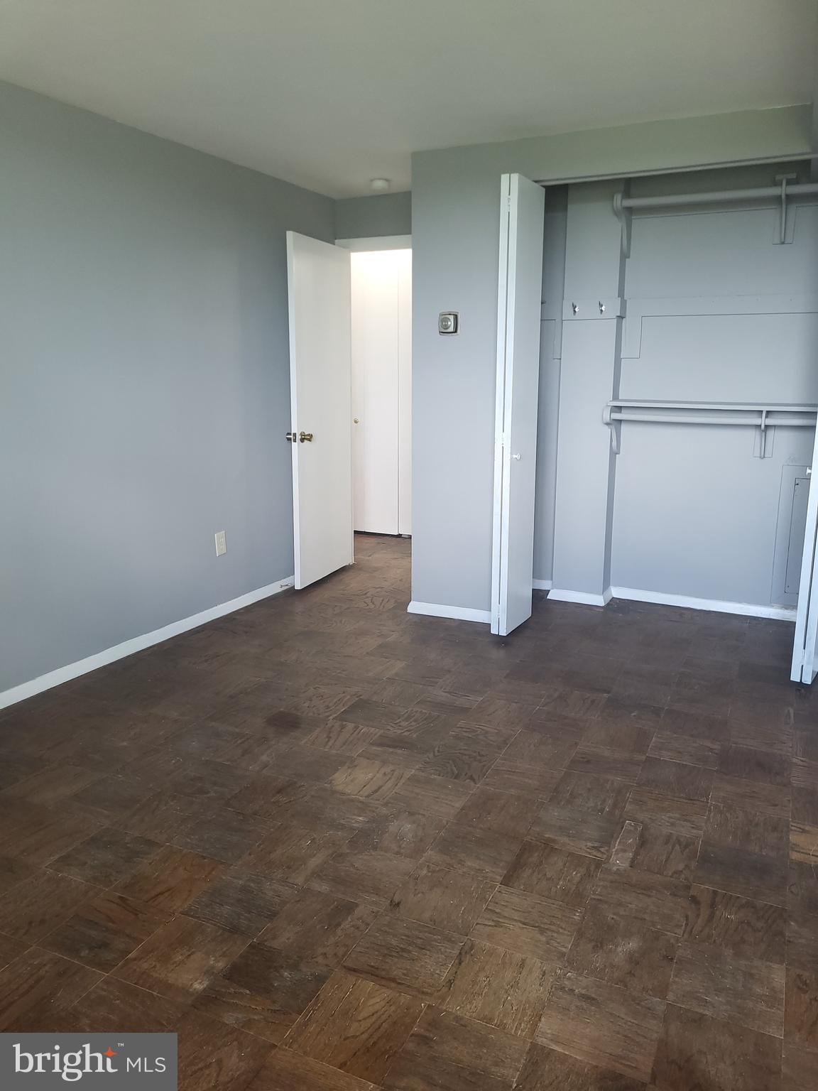 BOLLING BROOK TOWERS - Residential Lease