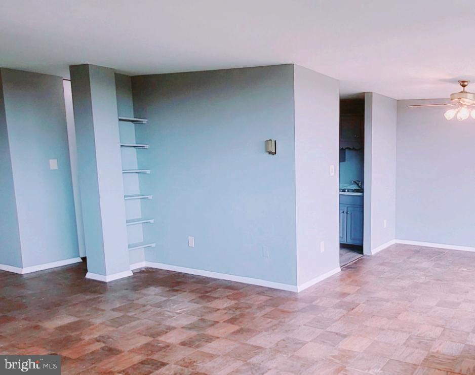 BOLLING BROOK TOWERS - Residential Lease