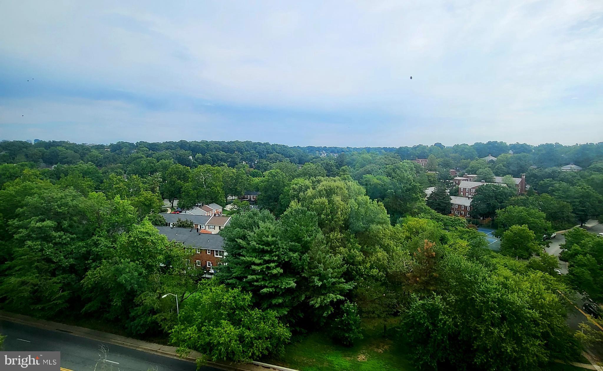 BOLLING BROOK TOWERS - Residential Lease