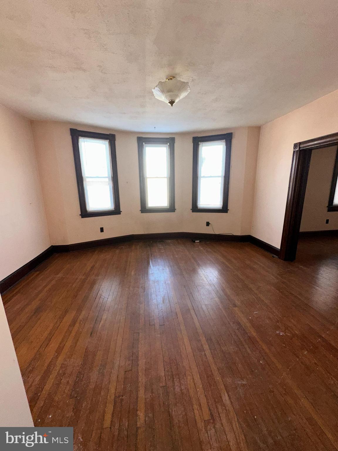 LAKELAND - Residential