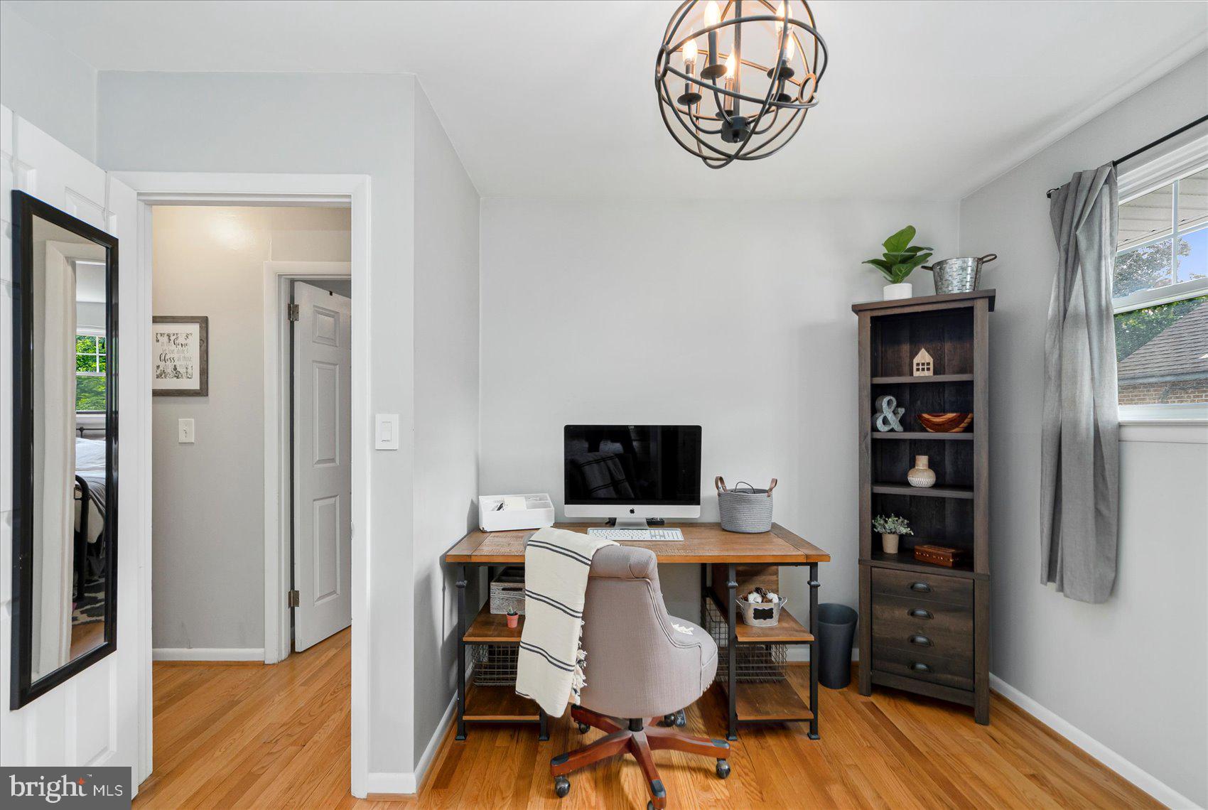 RIDGE GROVE - Residential