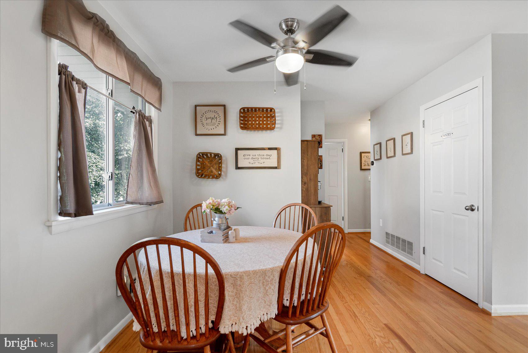 RIDGE GROVE - Residential