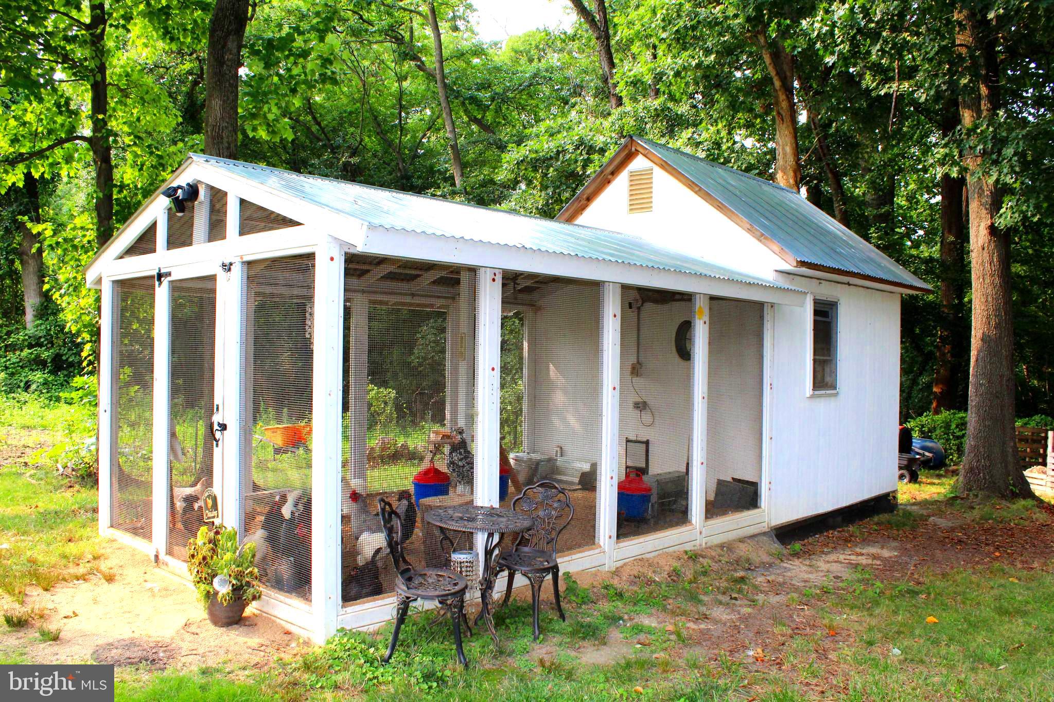 RIDGE GROVE - Residential