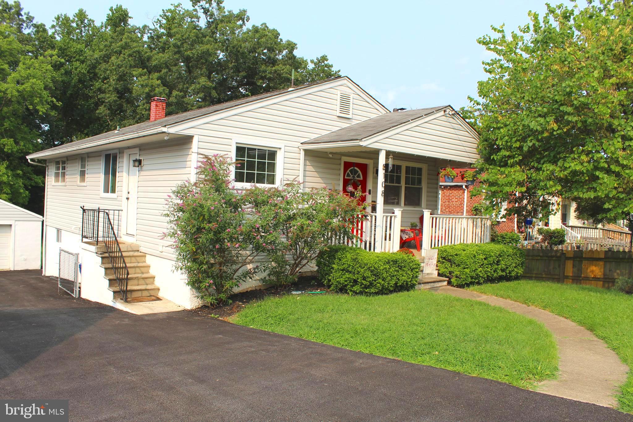 RIDGE GROVE - Residential