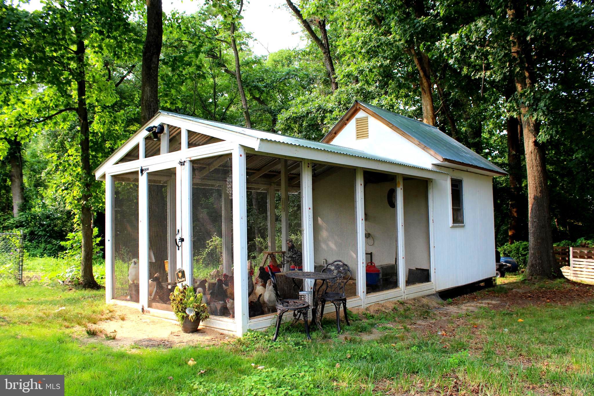 RIDGE GROVE - Residential