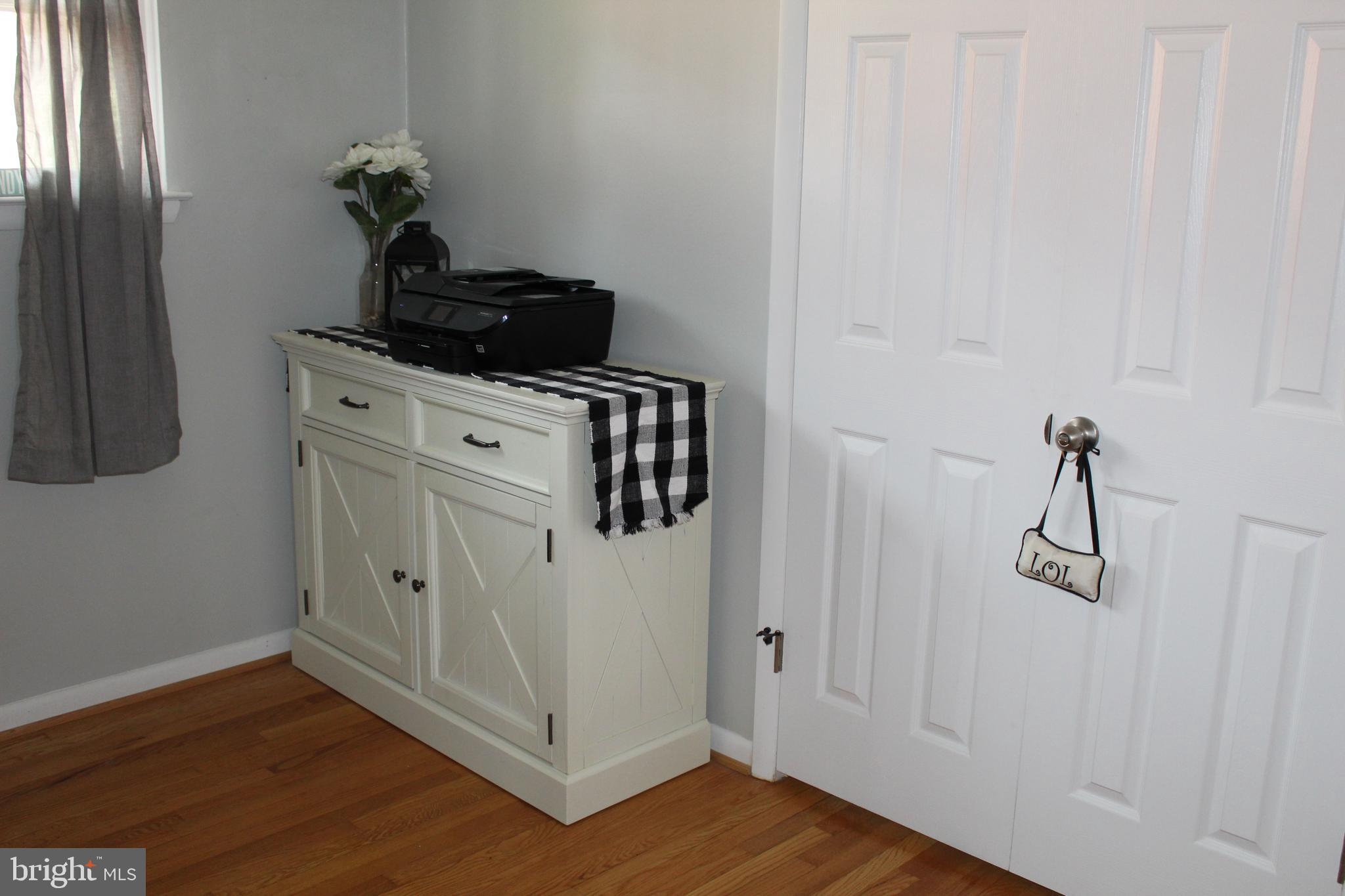 RIDGE GROVE - Residential