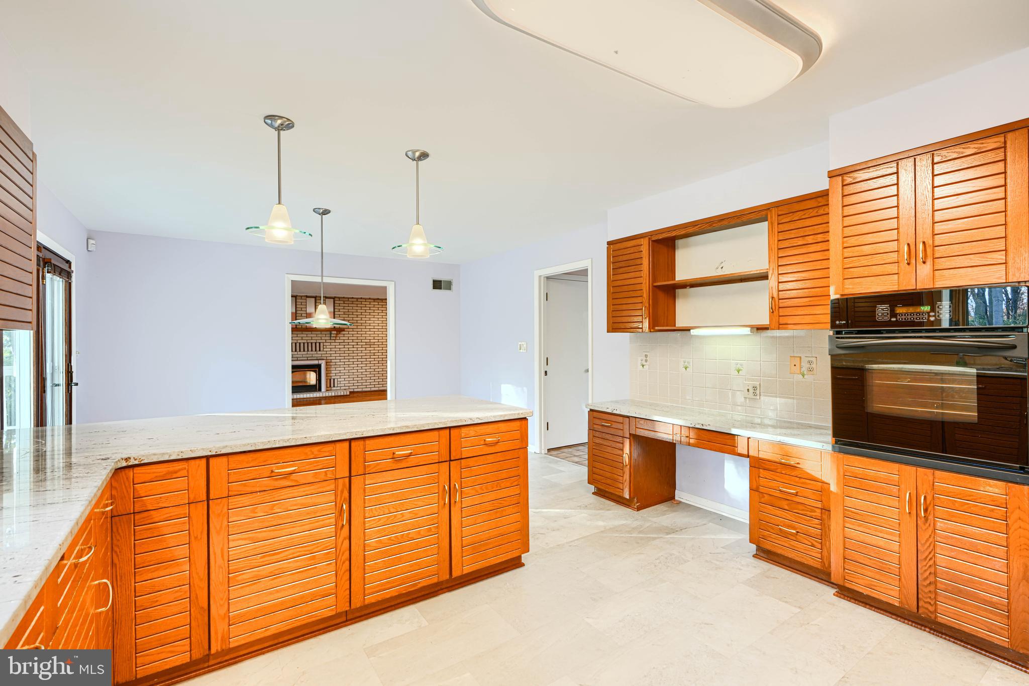 PRIESTFORD HILLS - Residential