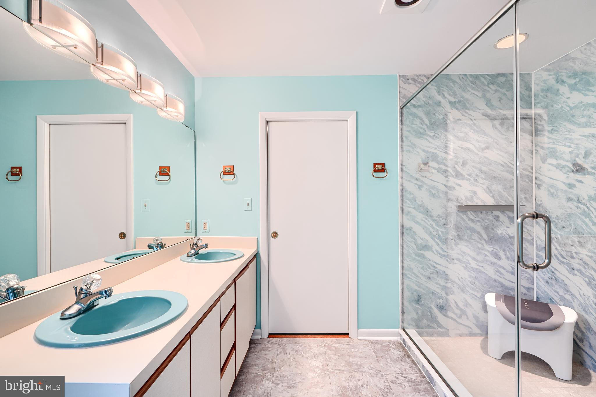 PRIESTFORD HILLS - Residential