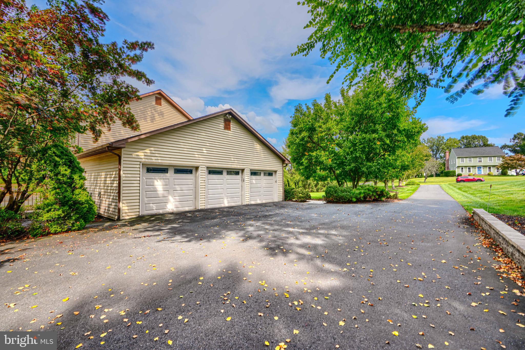 PRIESTFORD HILLS - Residential