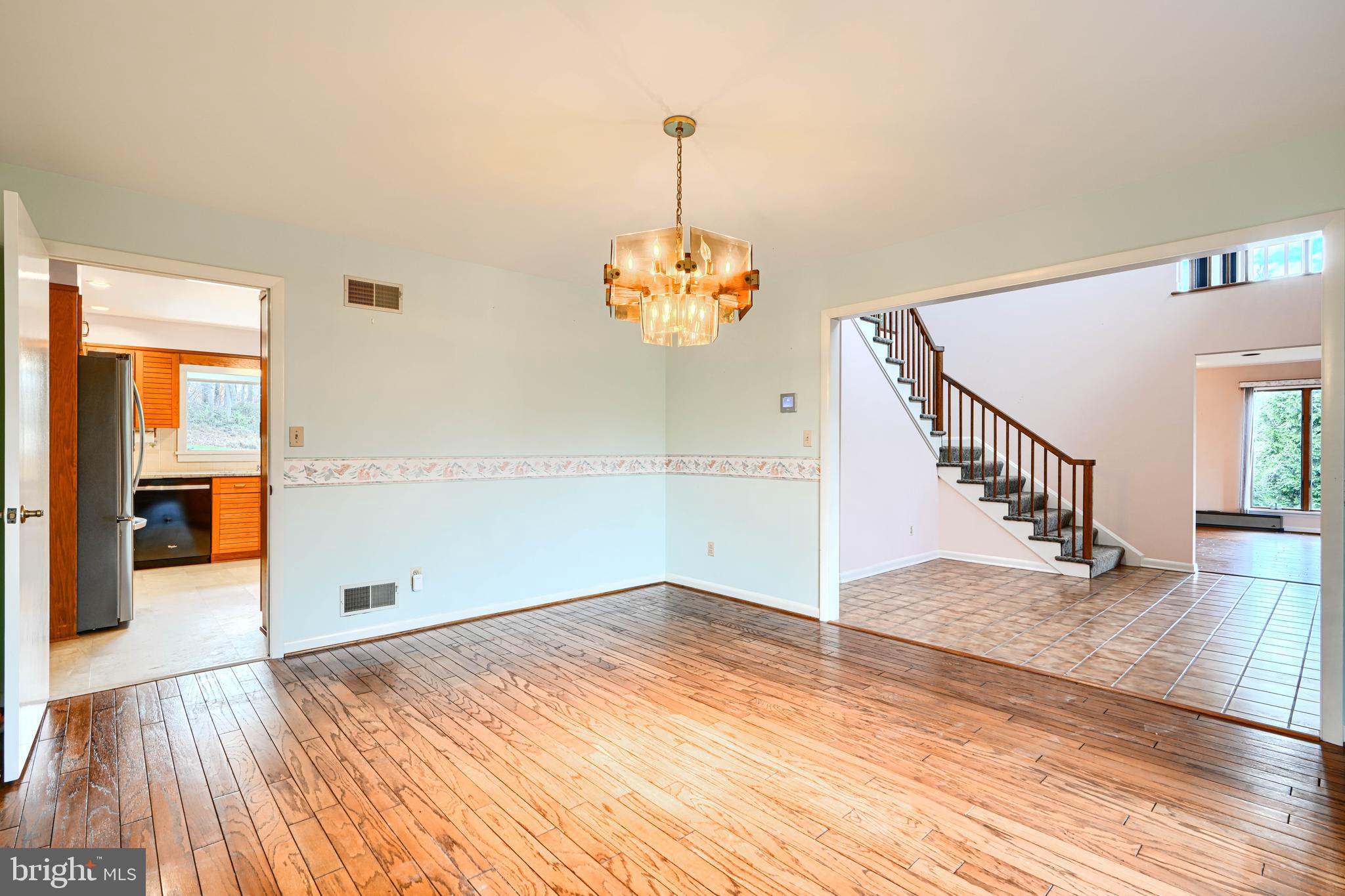 PRIESTFORD HILLS - Residential