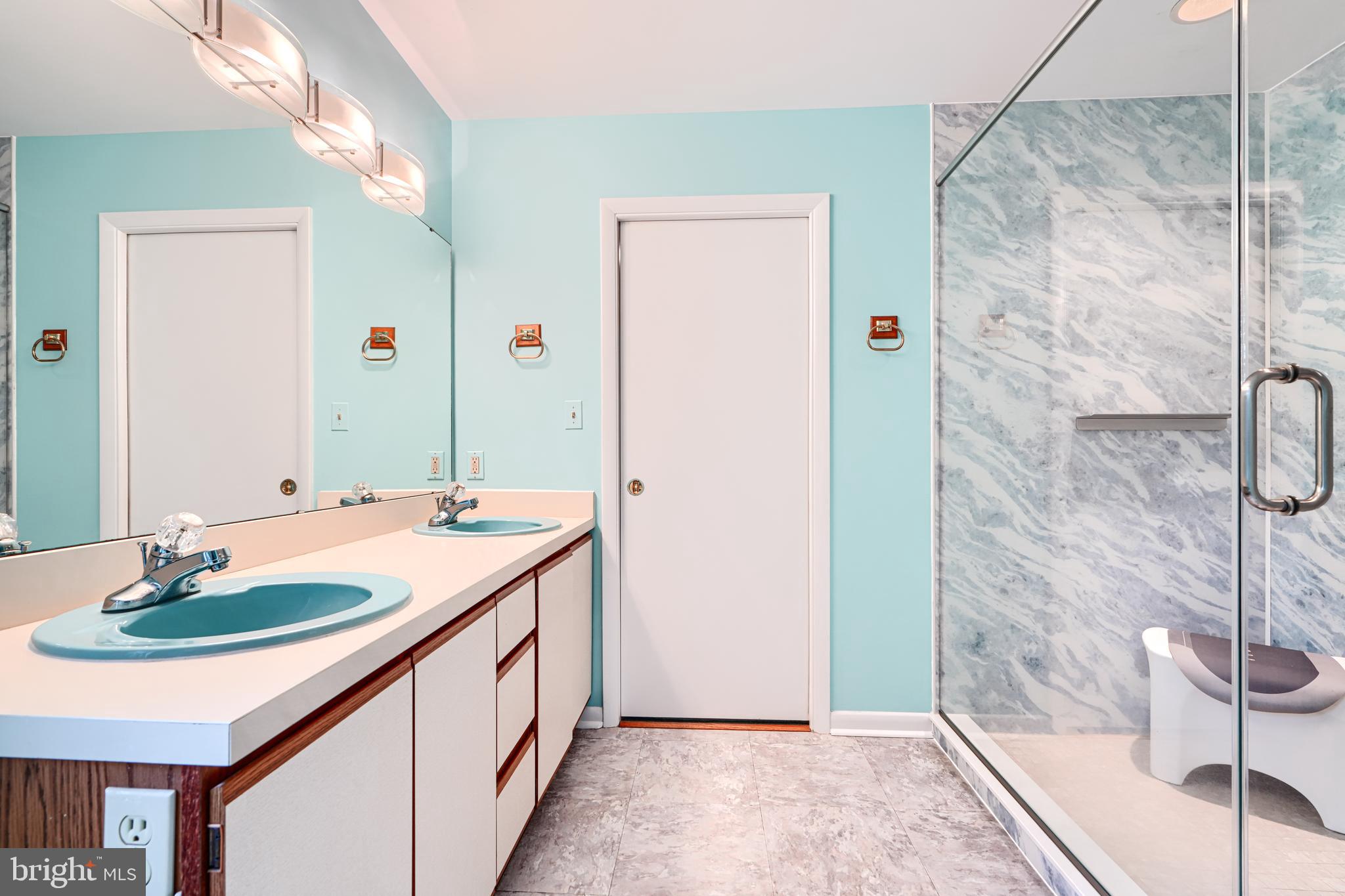 PRIESTFORD HILLS - Residential