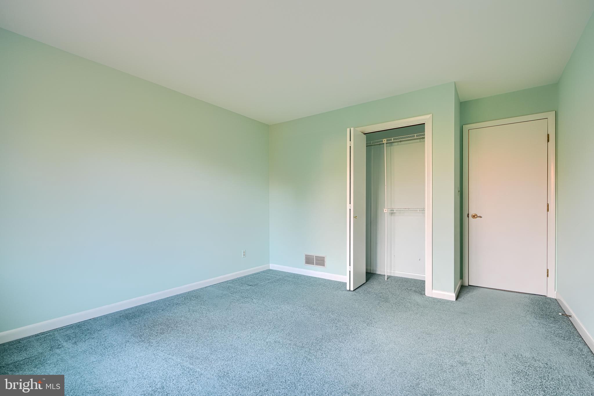 PRIESTFORD HILLS - Residential