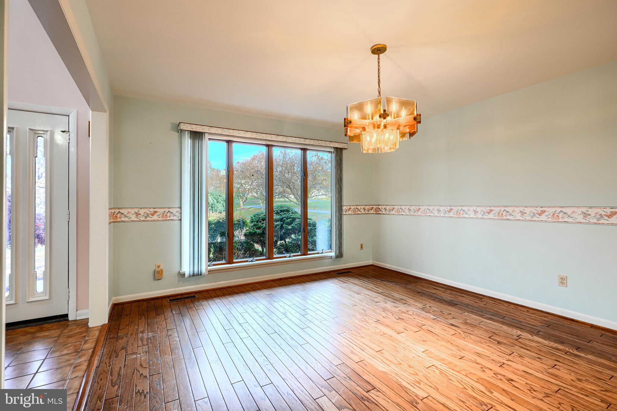 PRIESTFORD HILLS - Residential