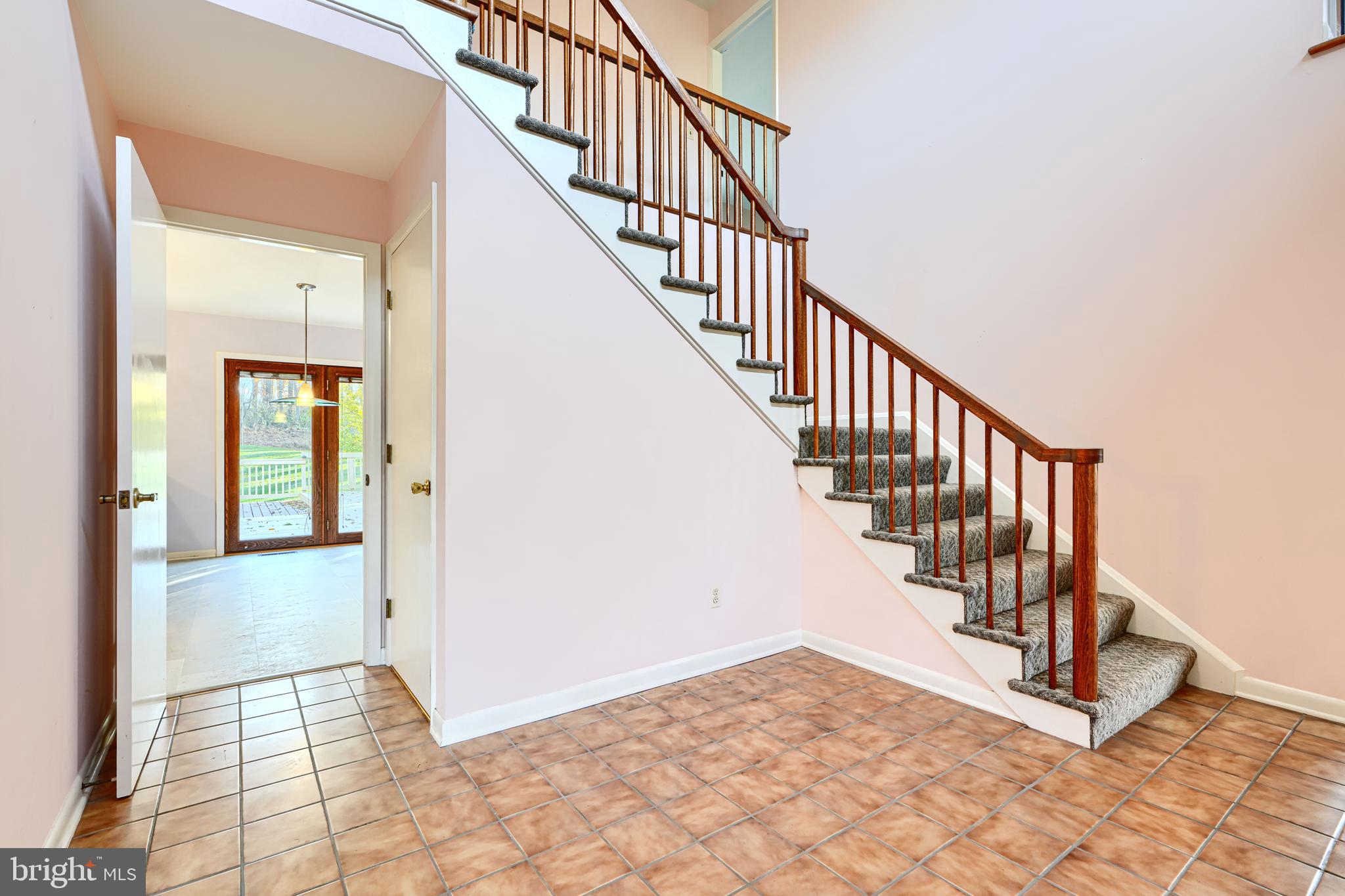 PRIESTFORD HILLS - Residential