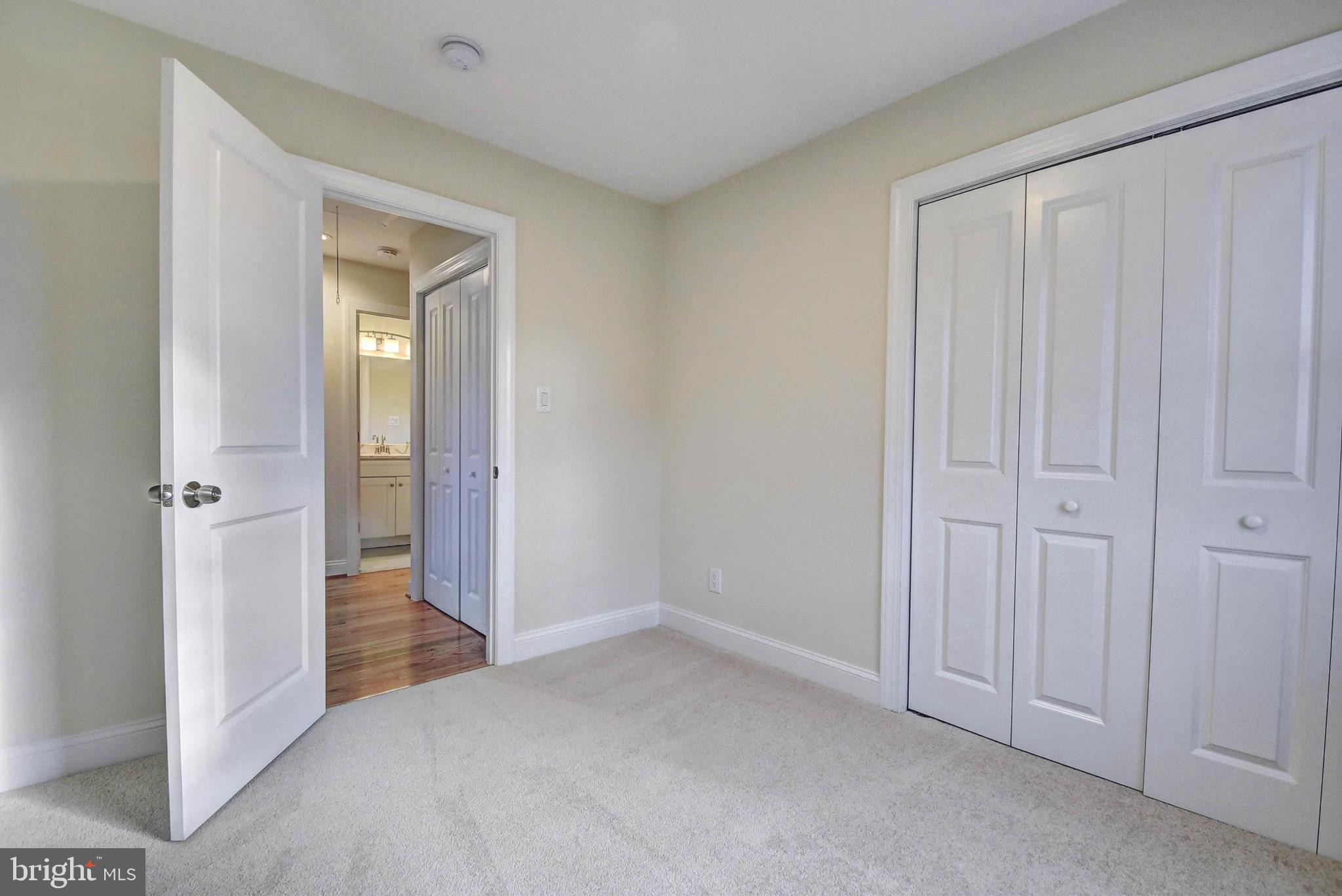 GREEN MEADOW - Residential