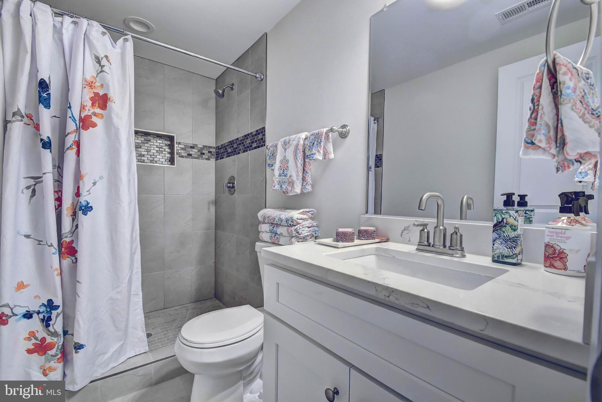 GREEN MEADOW - Residential