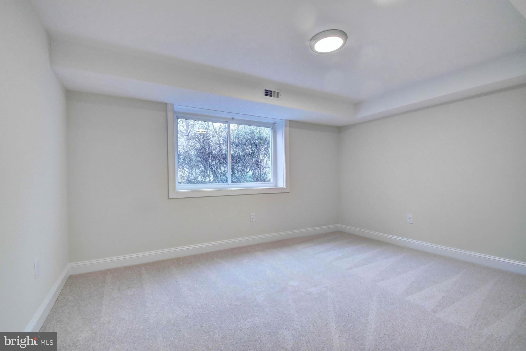 GREEN MEADOW - Residential