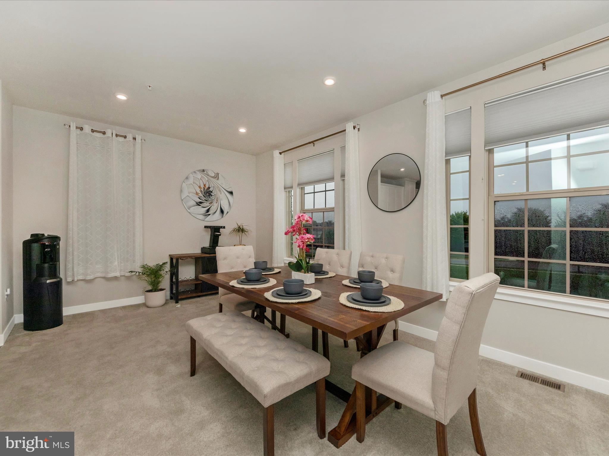 WESTSIDE - Residential