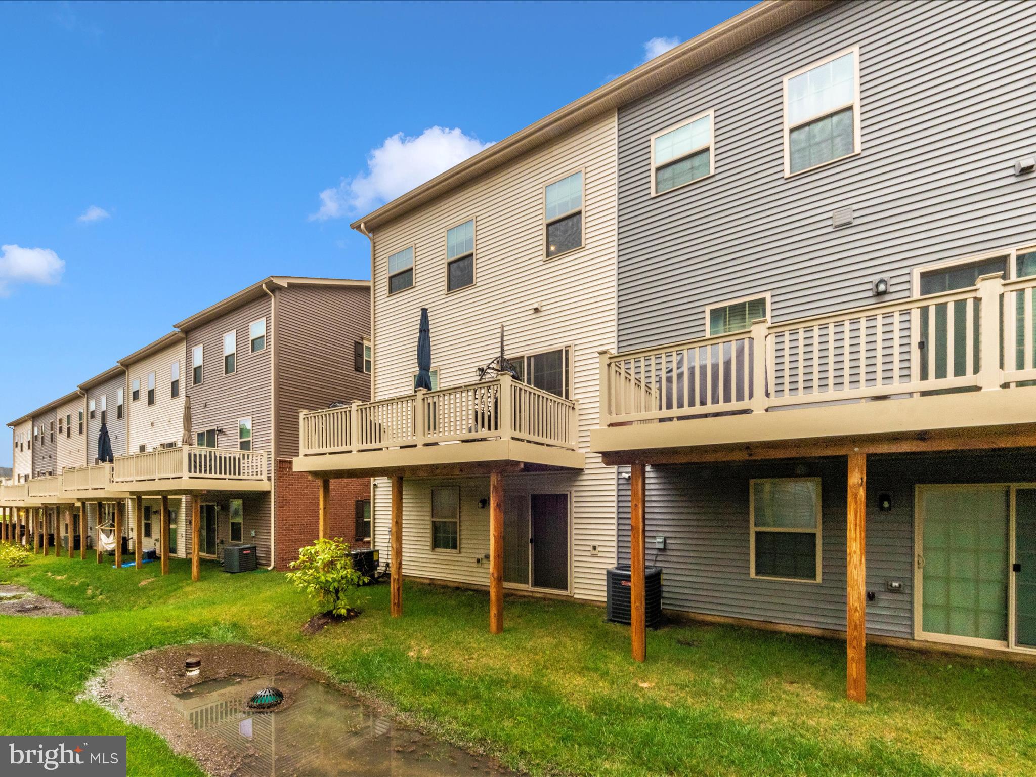 WESTSIDE - Residential