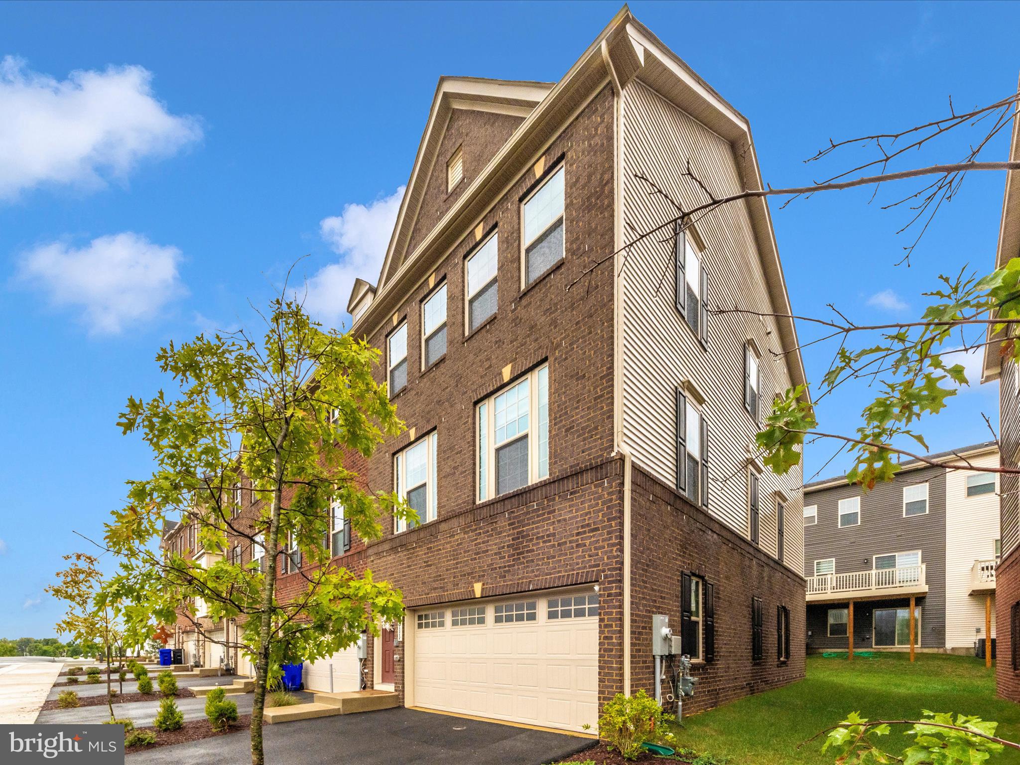 WESTSIDE - Residential