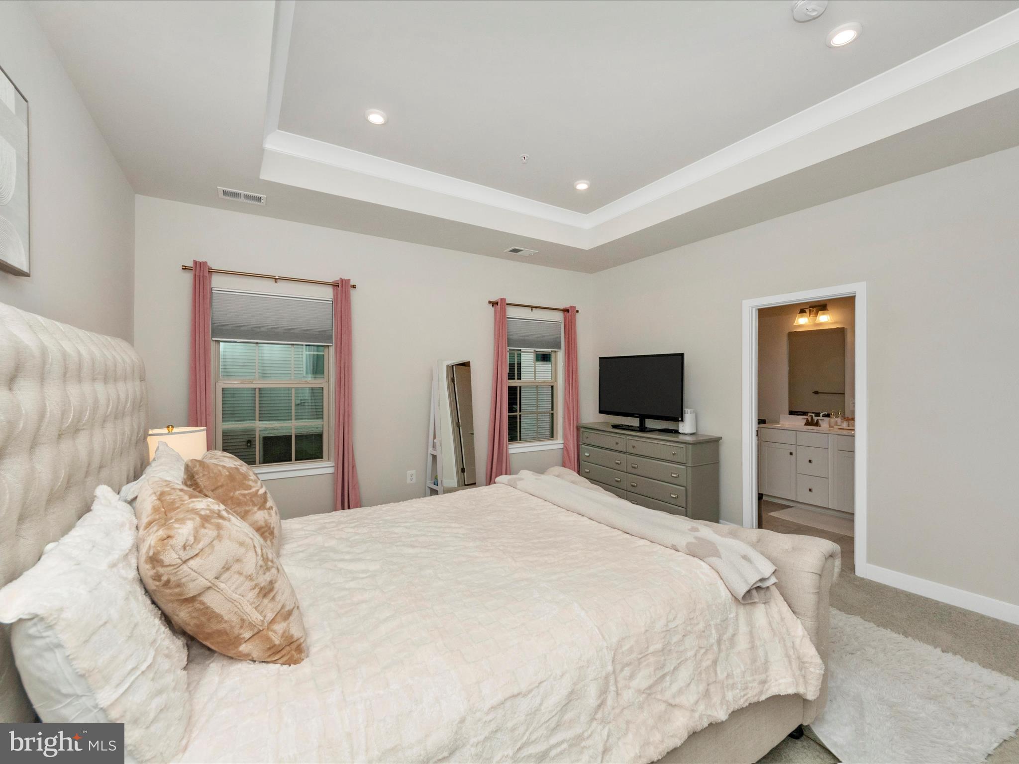 WESTSIDE - Residential