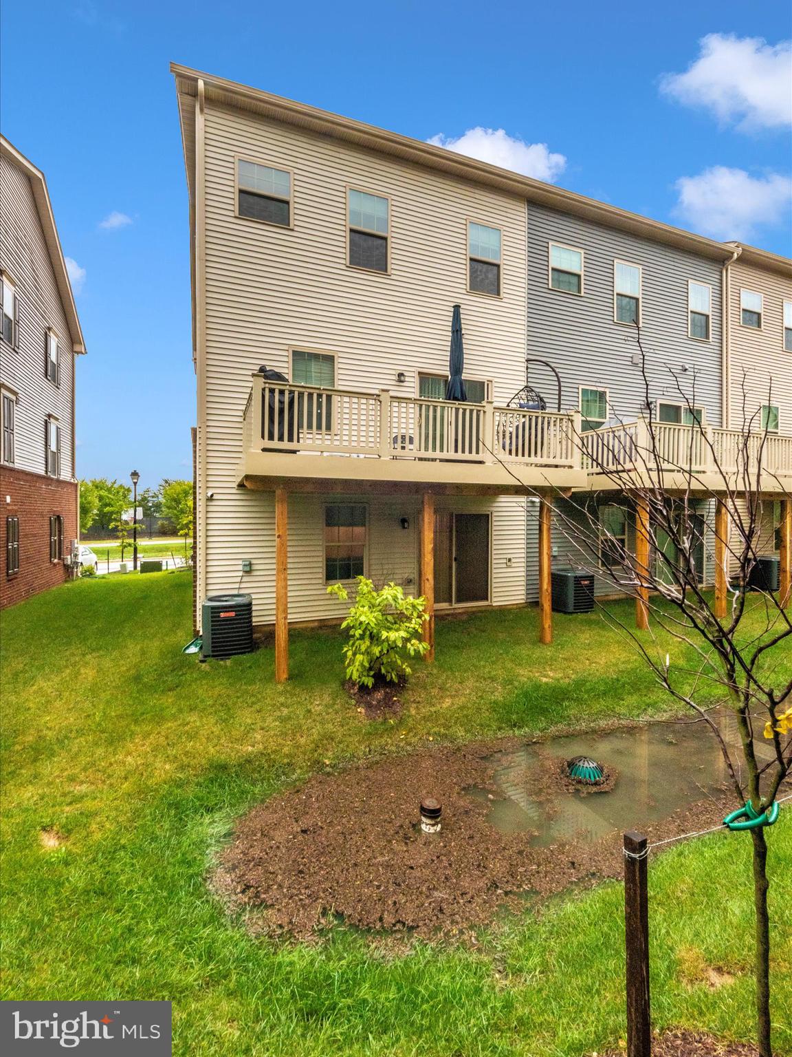 WESTSIDE - Residential