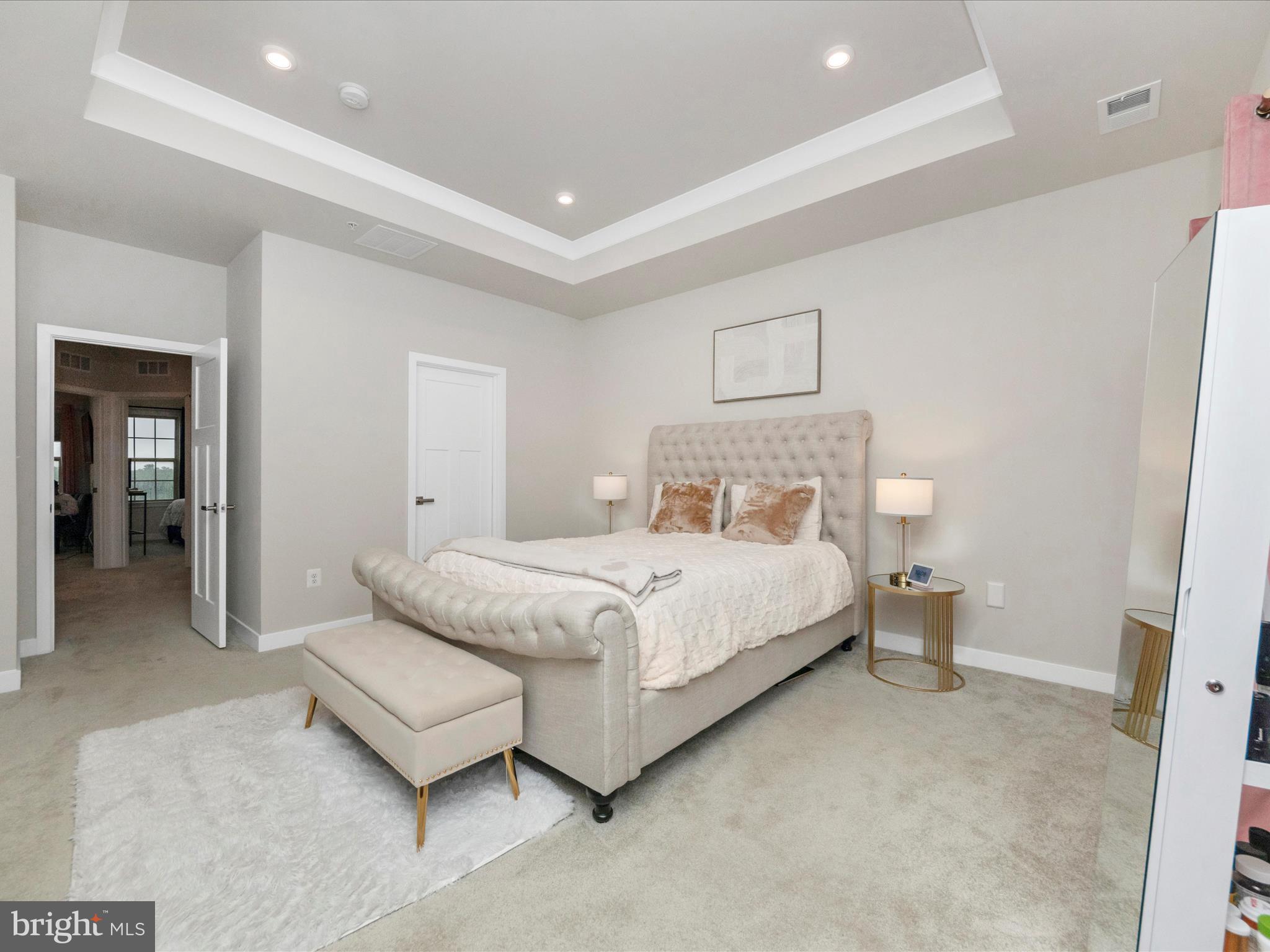 WESTSIDE - Residential