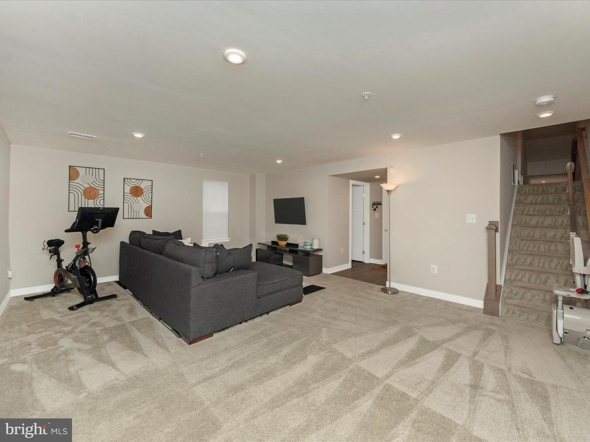 WESTSIDE - Residential