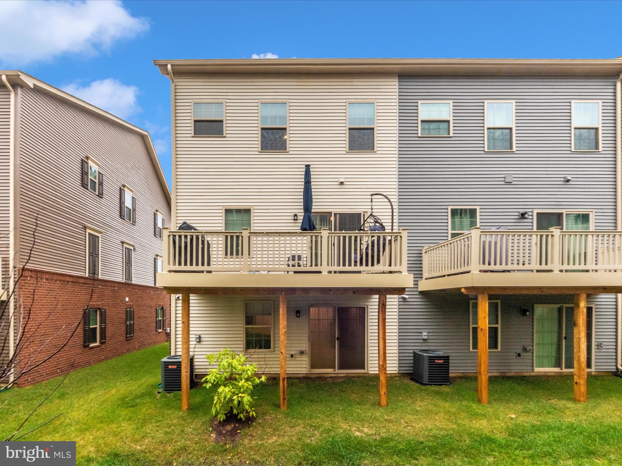 WESTSIDE - Residential