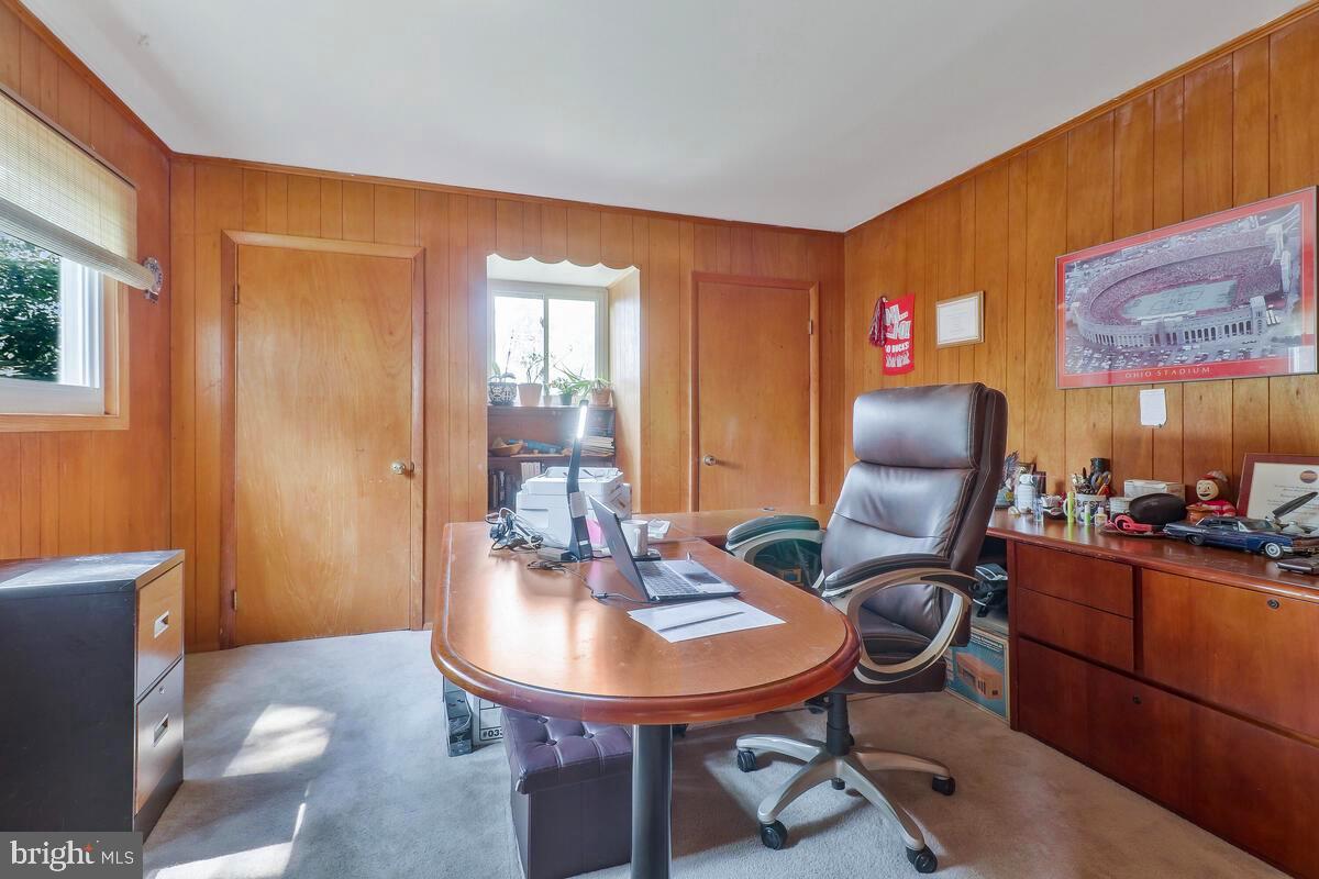 11104 LUND PLACE