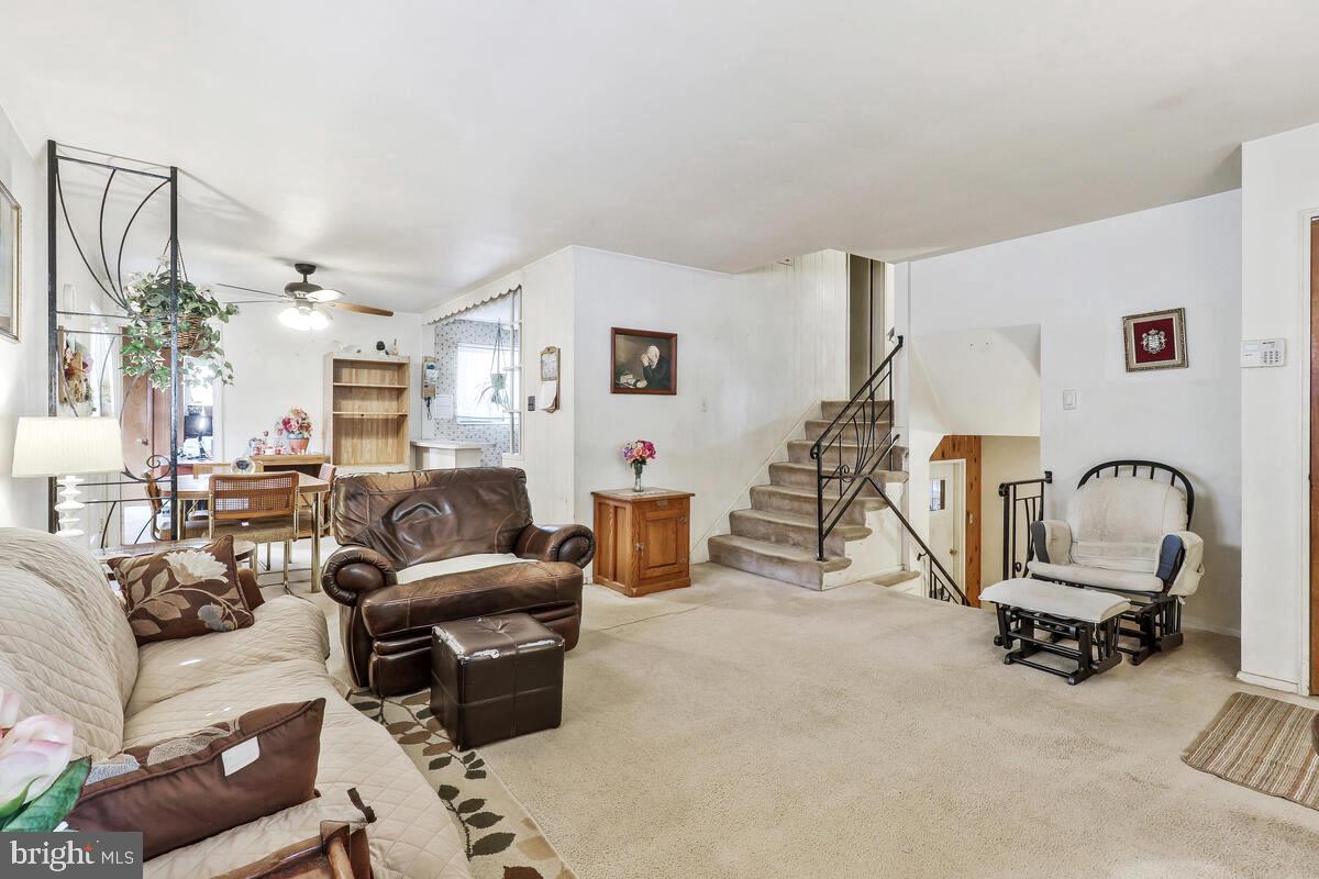 11104 LUND PLACE