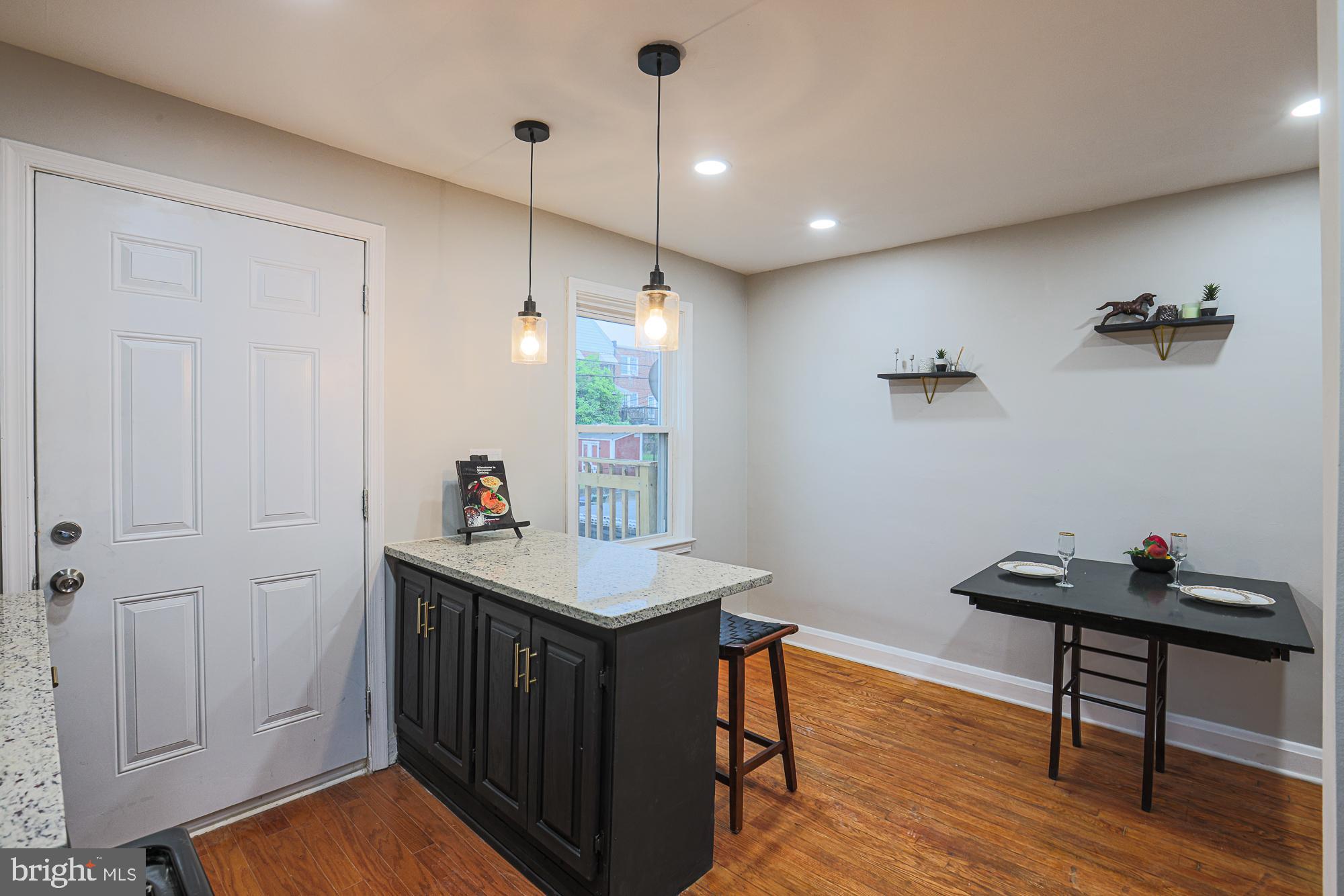 BELAIR-EDISON - Residential