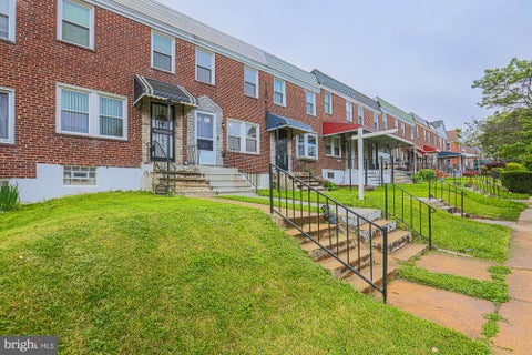 Townhouse For Sale - 3635 Lyndale Avenue<br/> BALTIMORE, MD 21213