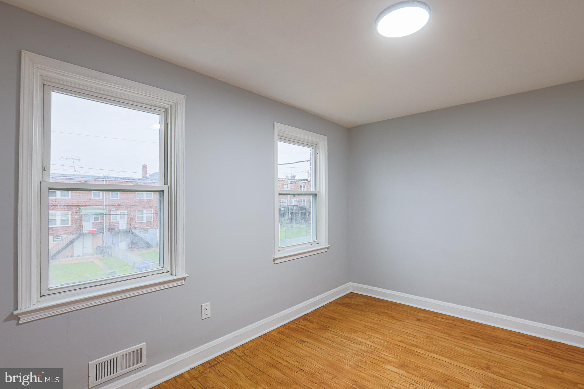 BELAIR-EDISON - Residential