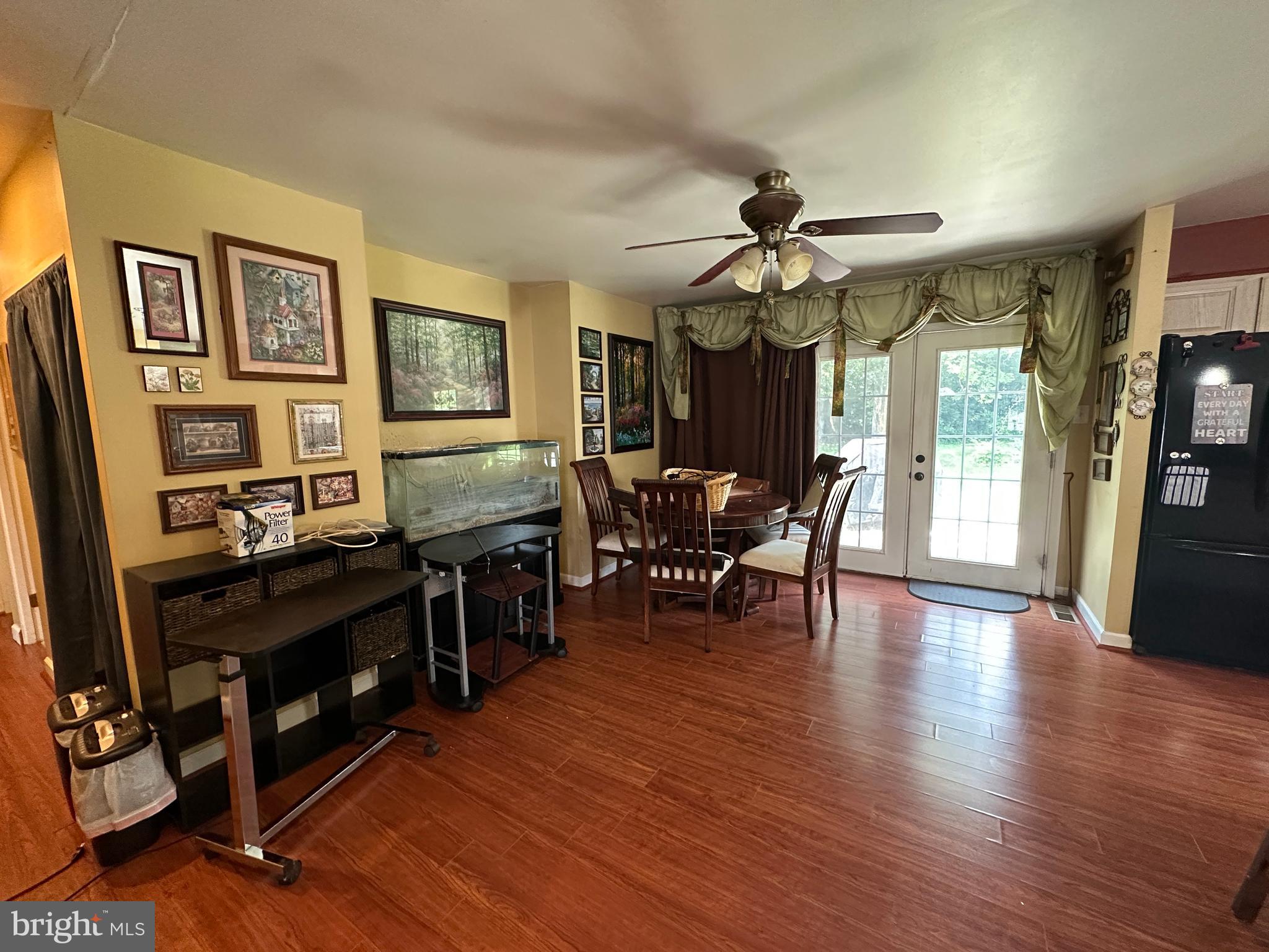 BERKELEY MANOR - Residential