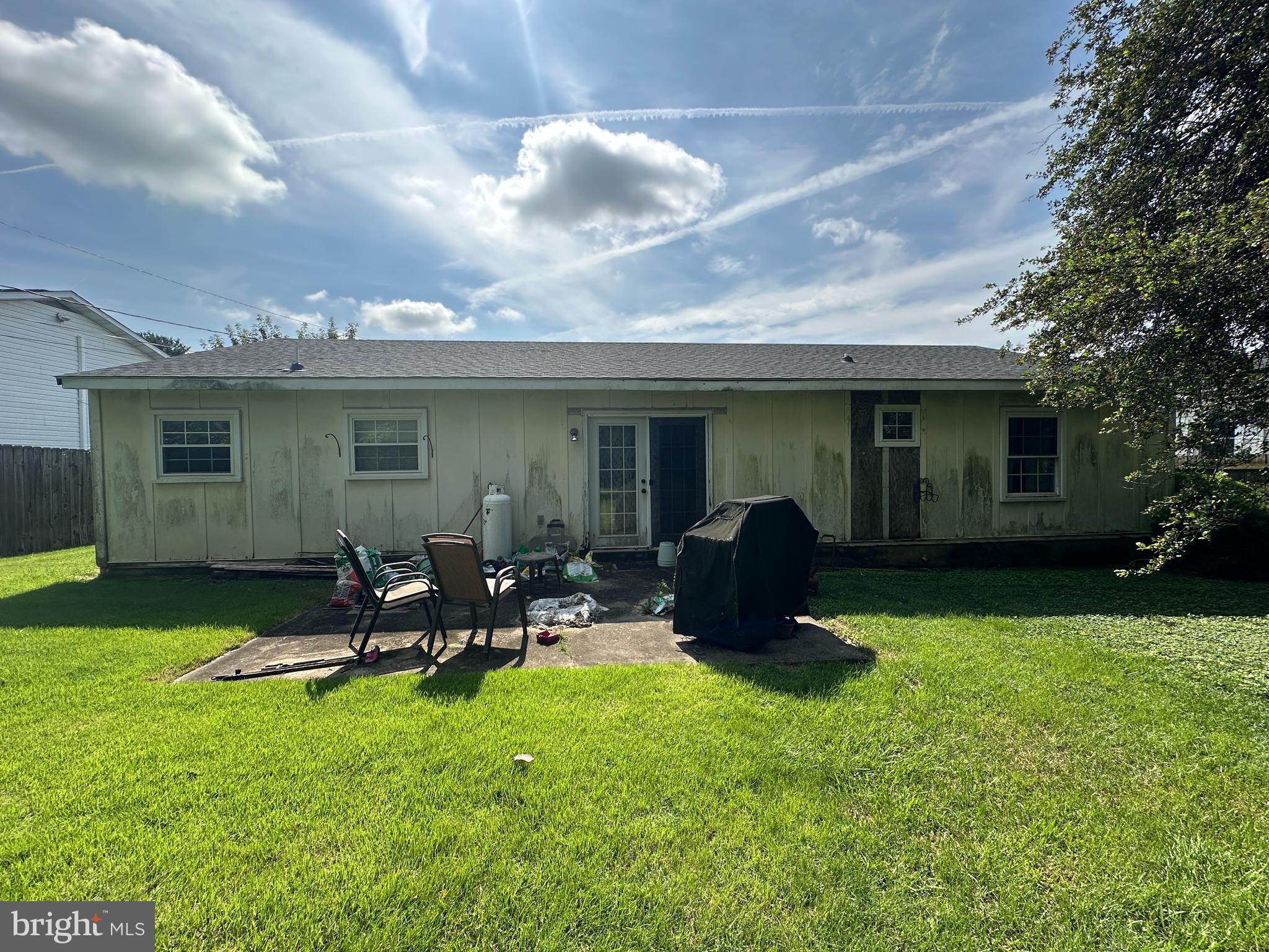 BERKELEY MANOR - Residential