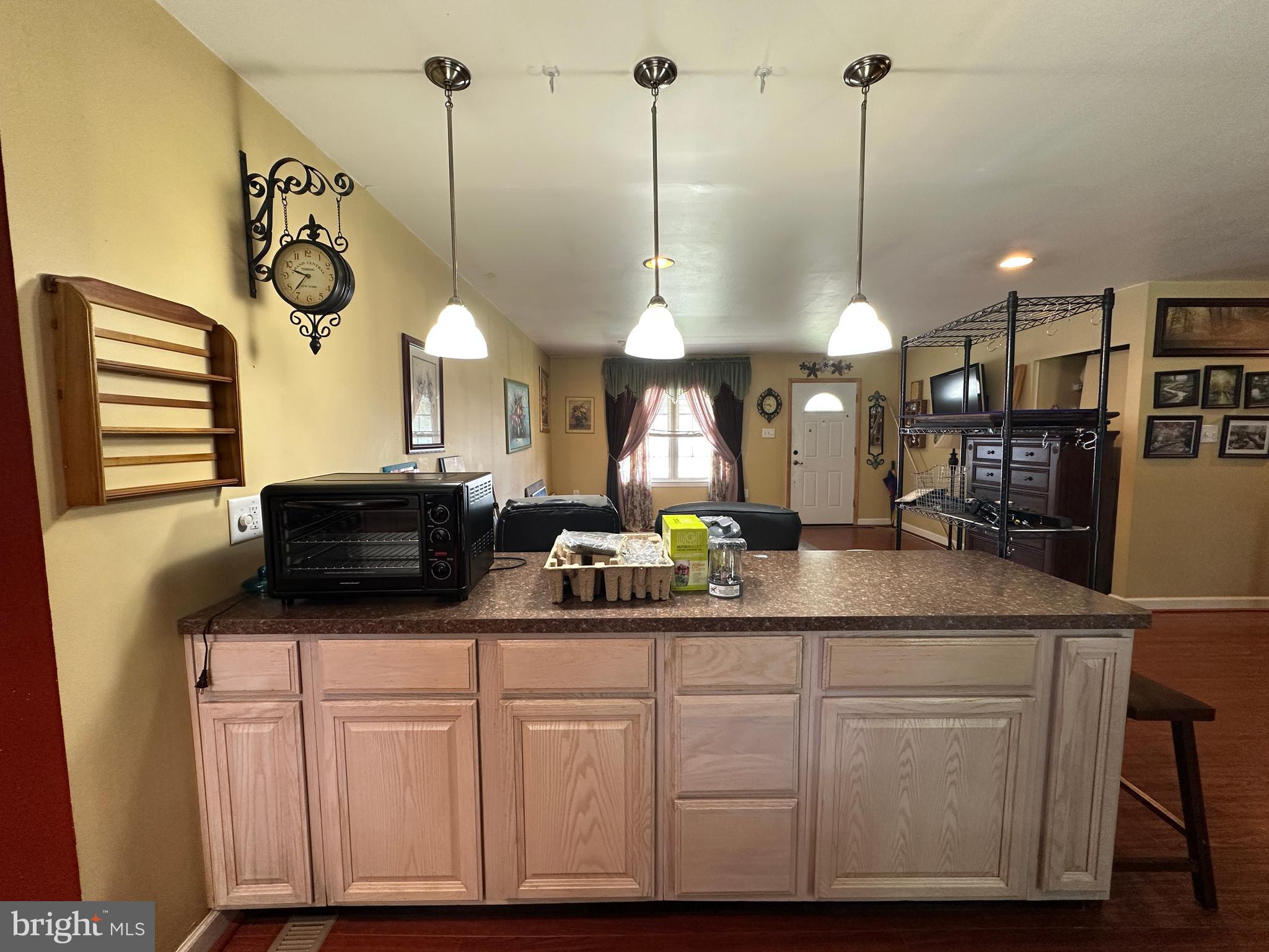 BERKELEY MANOR - Residential