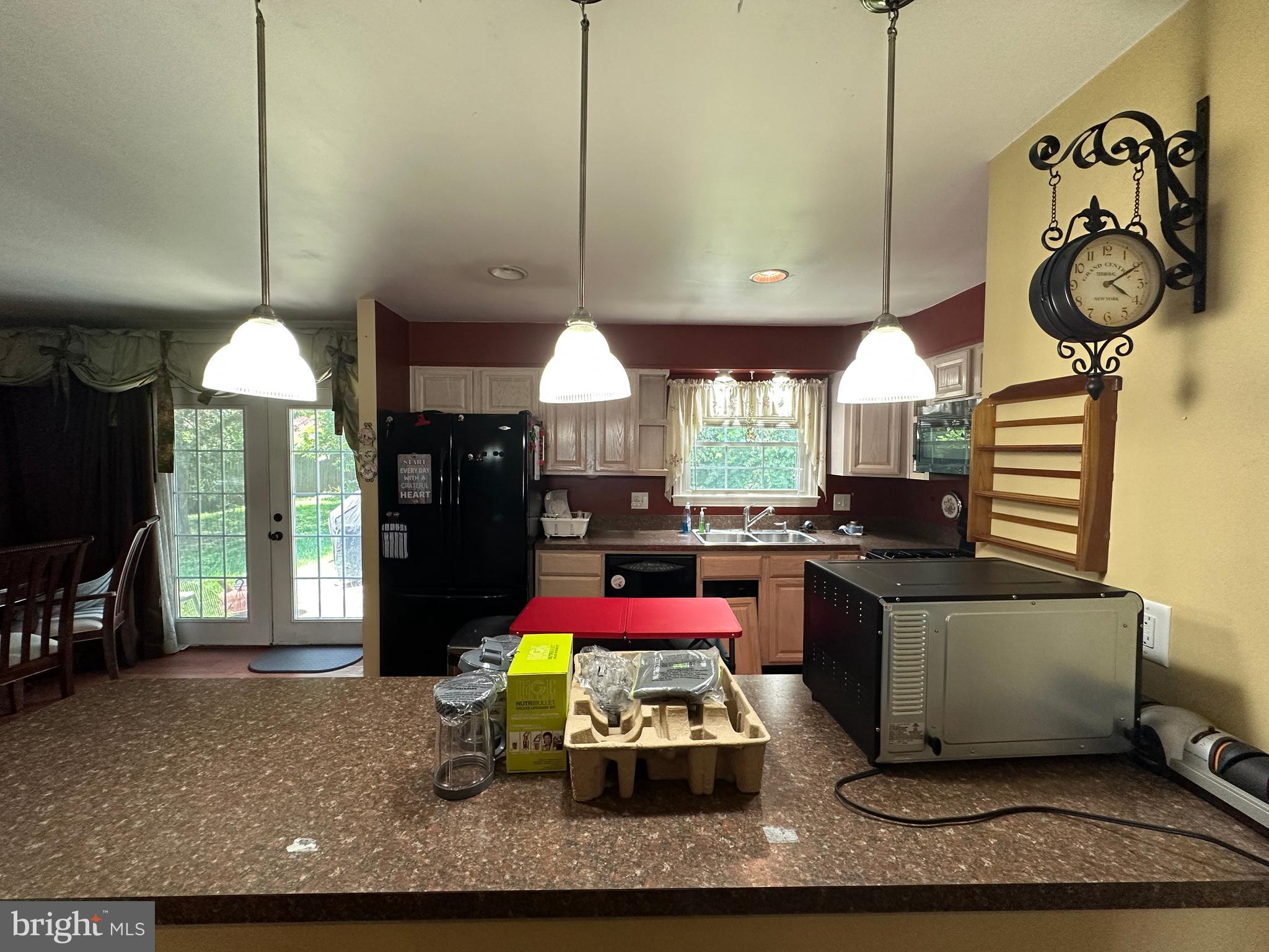 BERKELEY MANOR - Residential