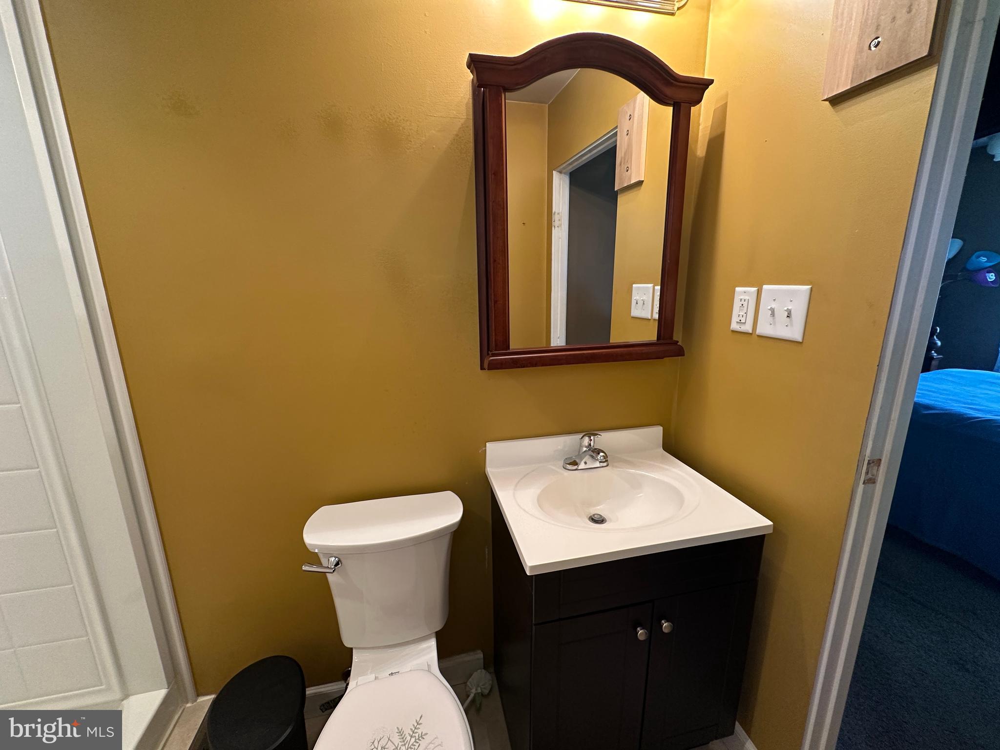 BERKELEY MANOR - Residential