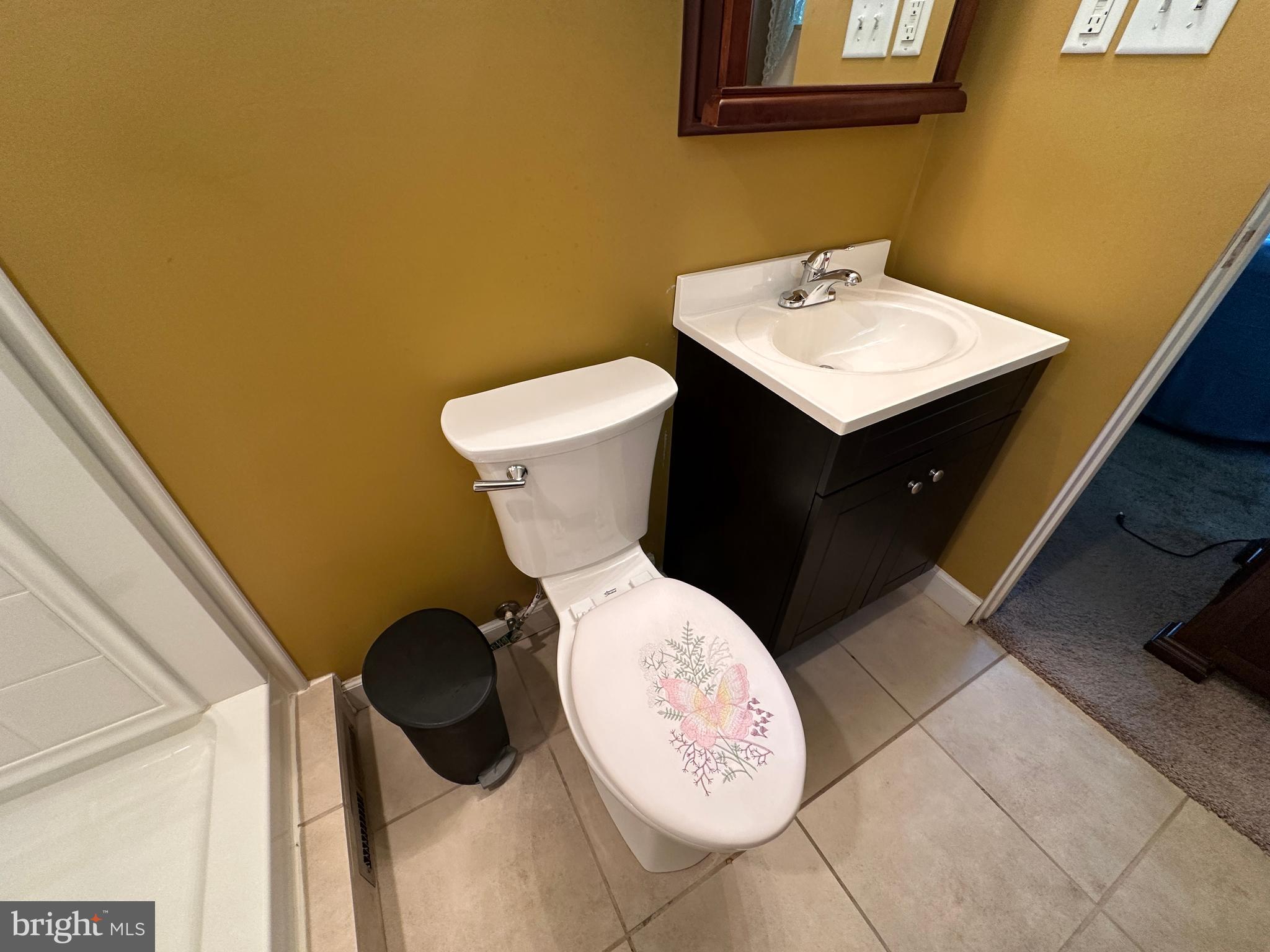 BERKELEY MANOR - Residential