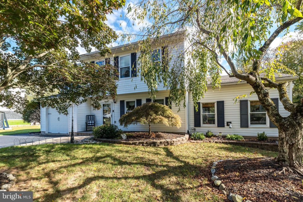 Photo of 1877 Brook Lane, JAMISON, PA 18929 (MLS # PABU2107422)